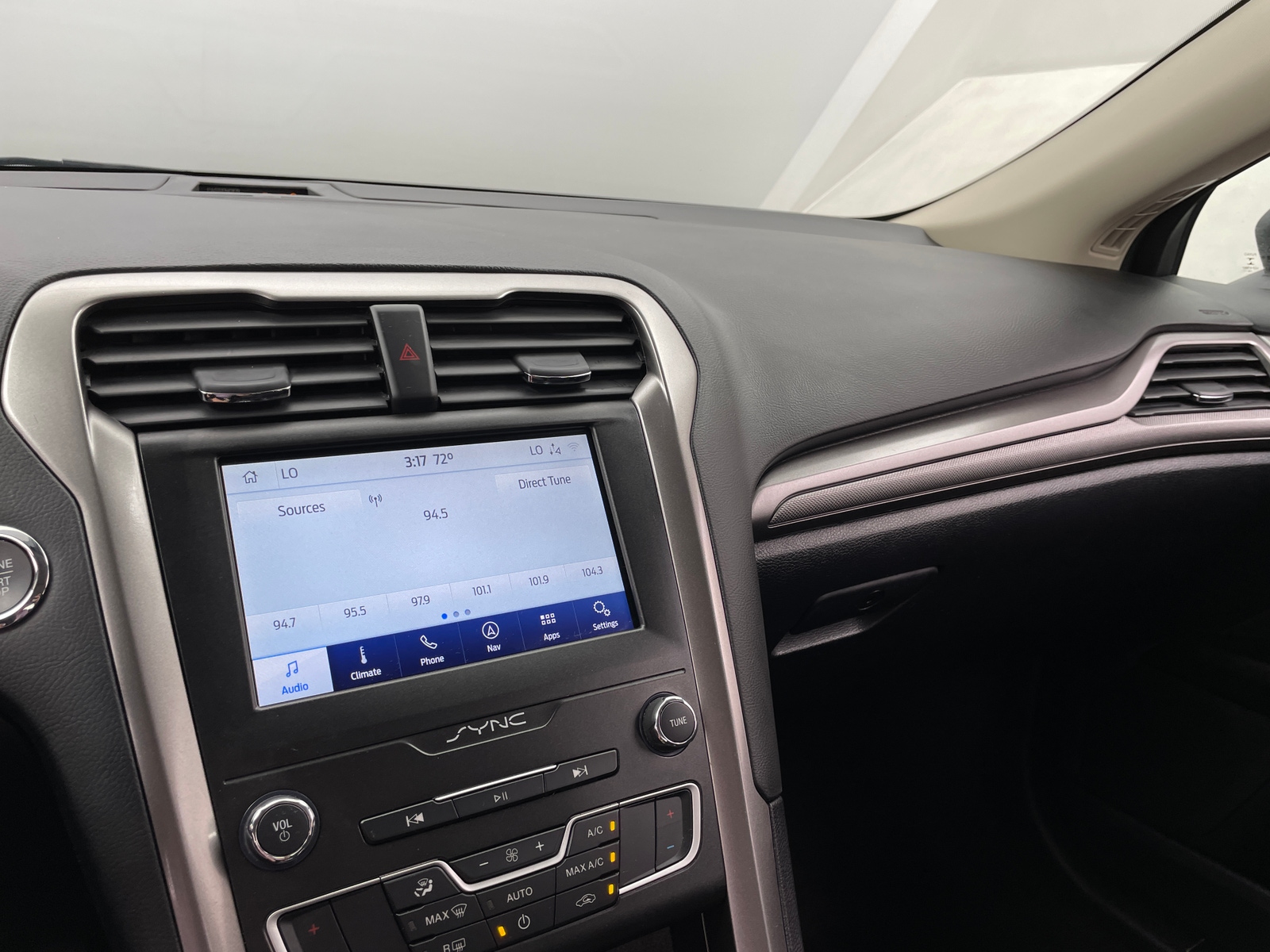 Thumbnail: 2020 Ford Fusion - 4