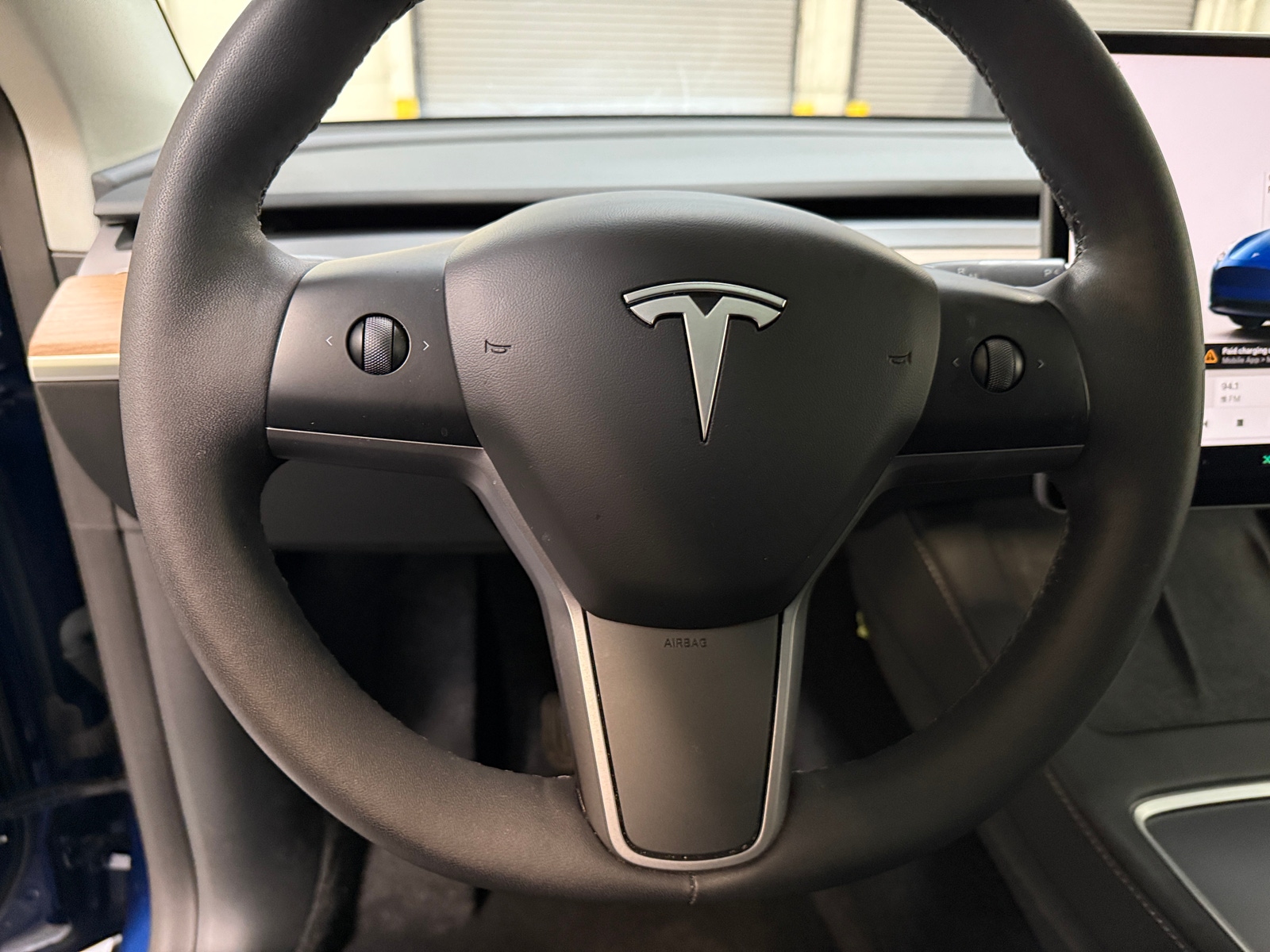 Thumbnail: 2023 Tesla Model Y - 4