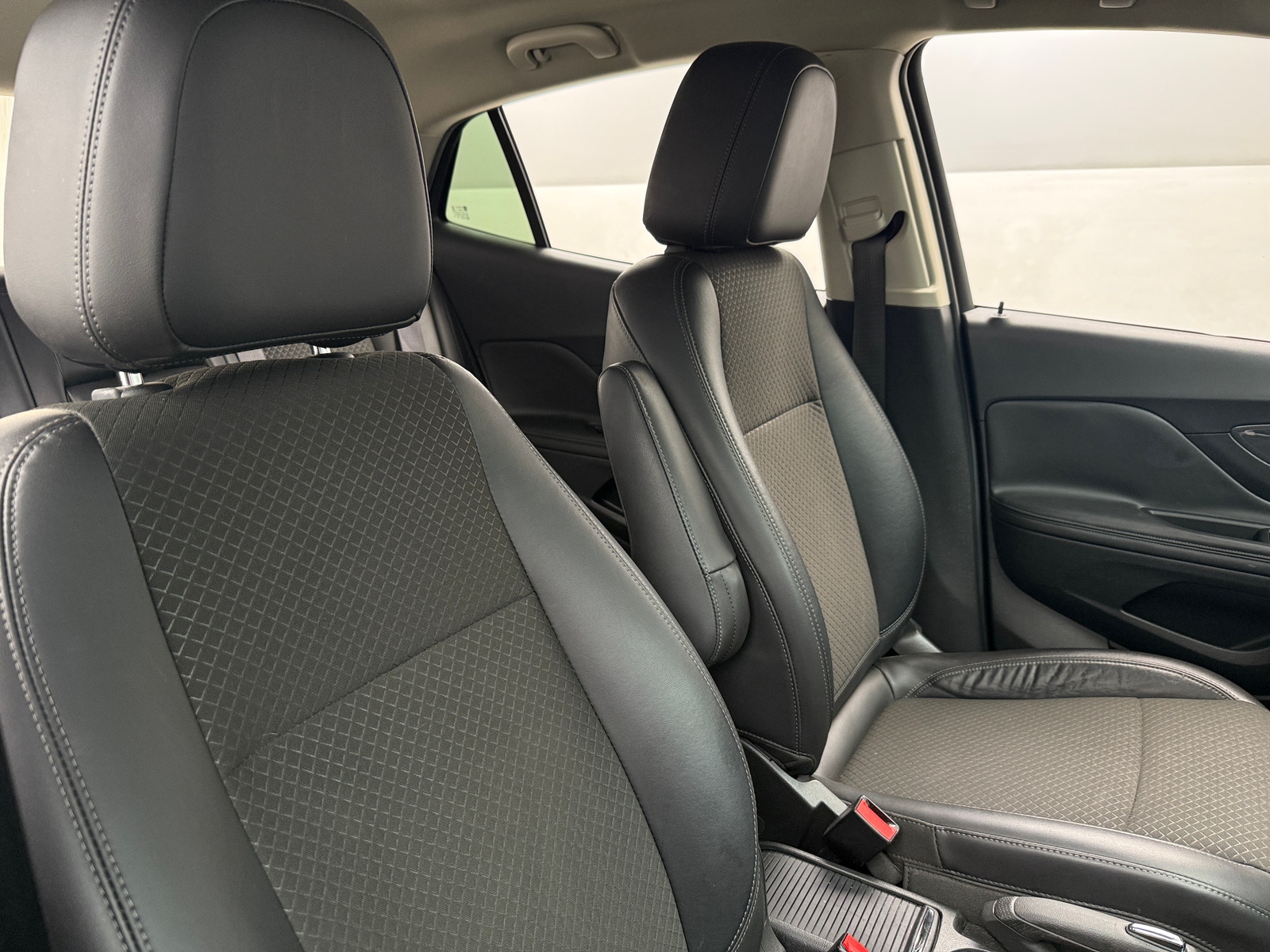 Thumbnail: 2017 Buick Encore - 2