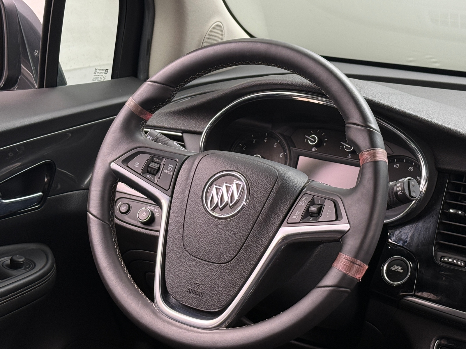 Thumbnail: 2017 Buick Encore - 5