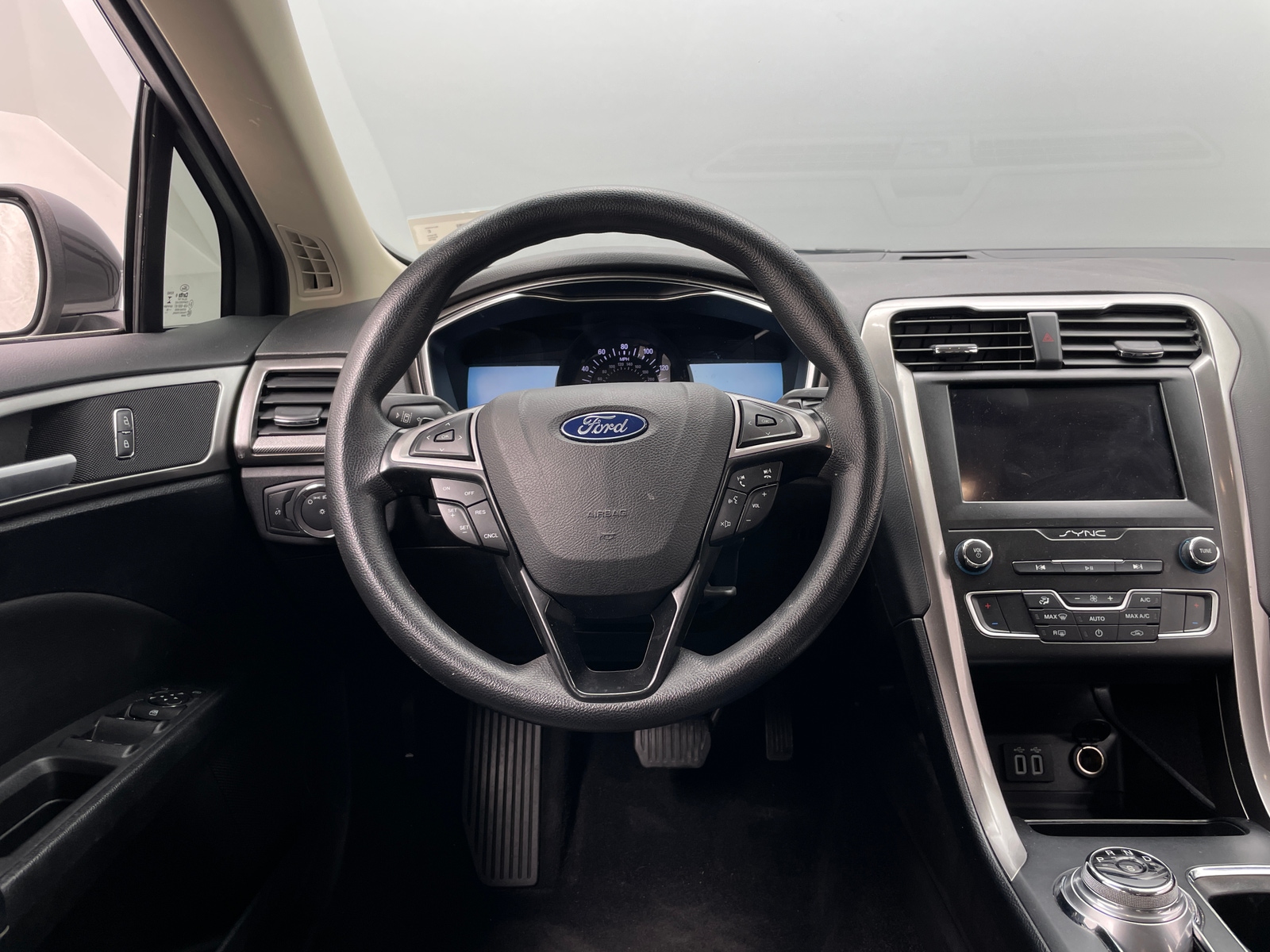 Thumbnail: 2019 Ford Fusion - 5