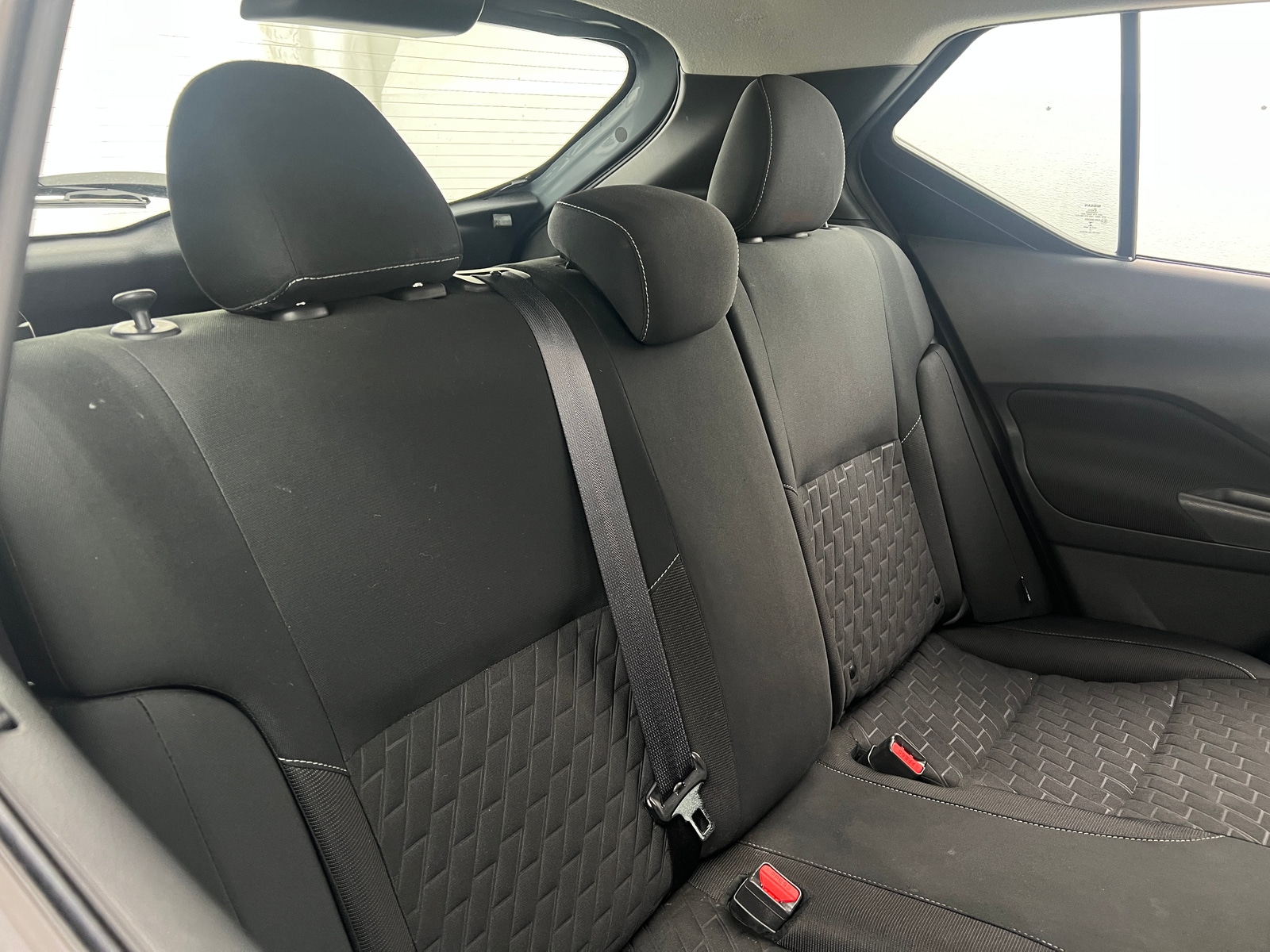 Thumbnail: 2021 Nissan Kicks - 6