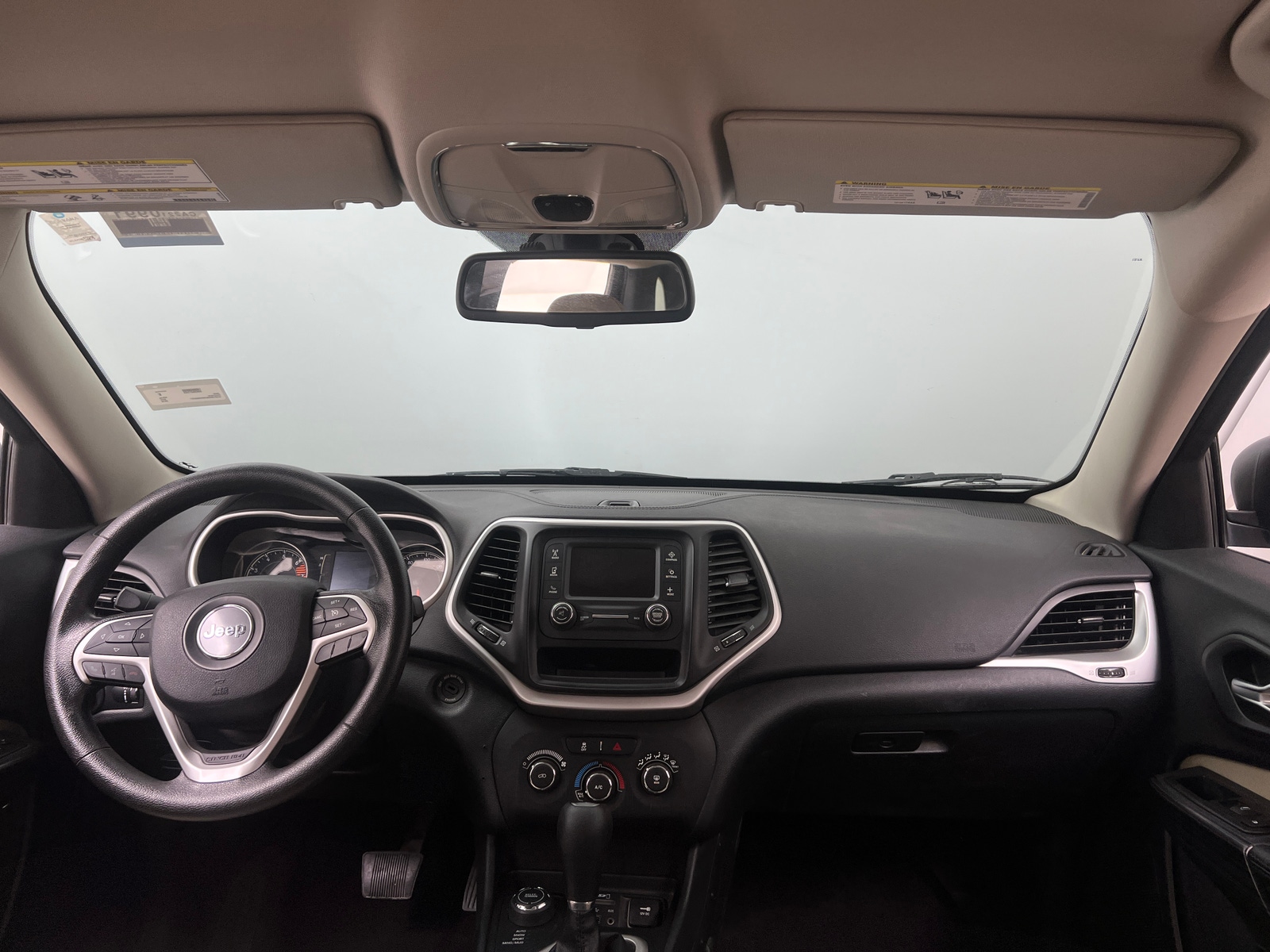Thumbnail: 2016 Jeep Cherokee - 3