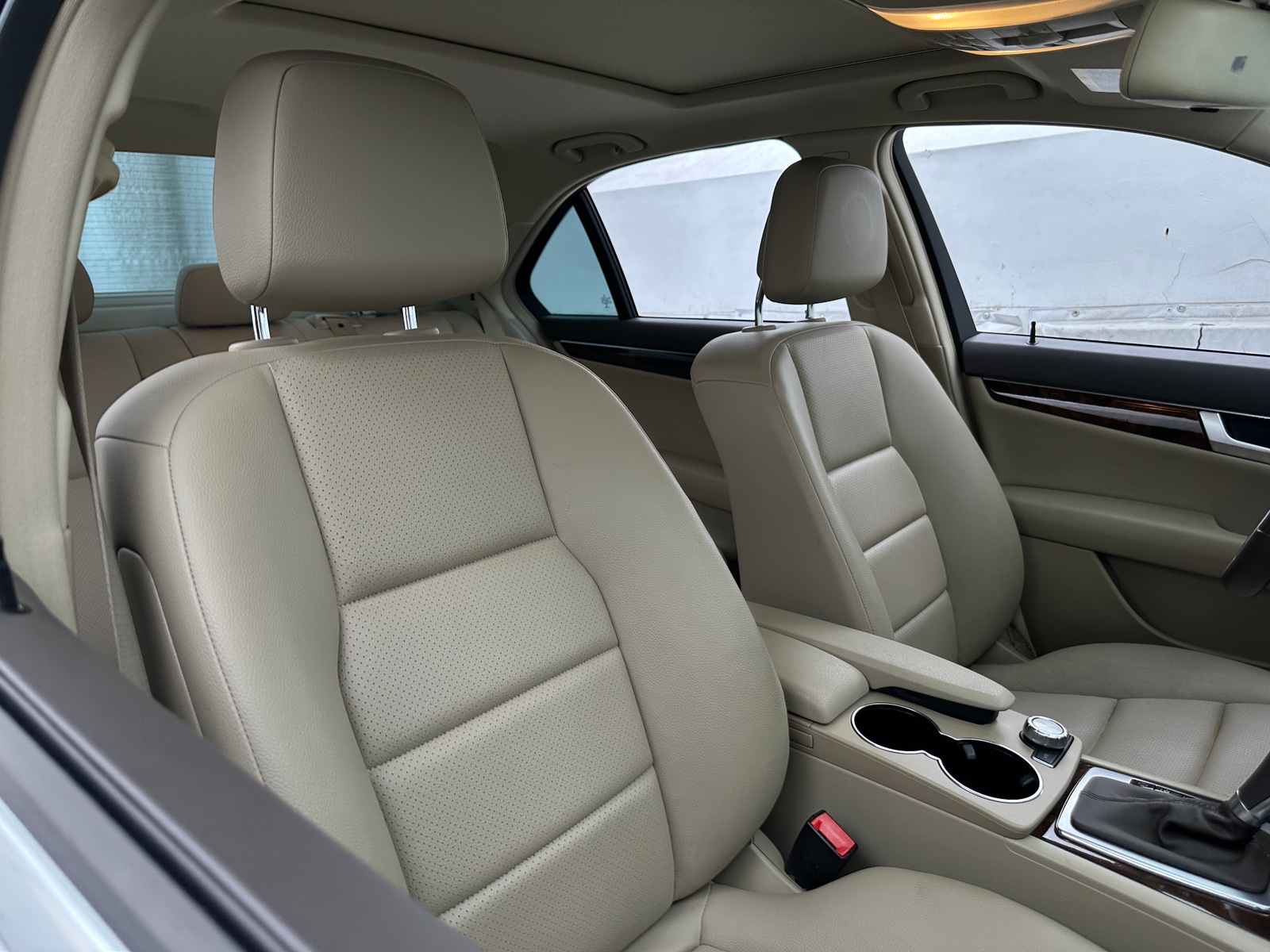 Thumbnail: 2014 Mercedes-Benz C-Class - 2