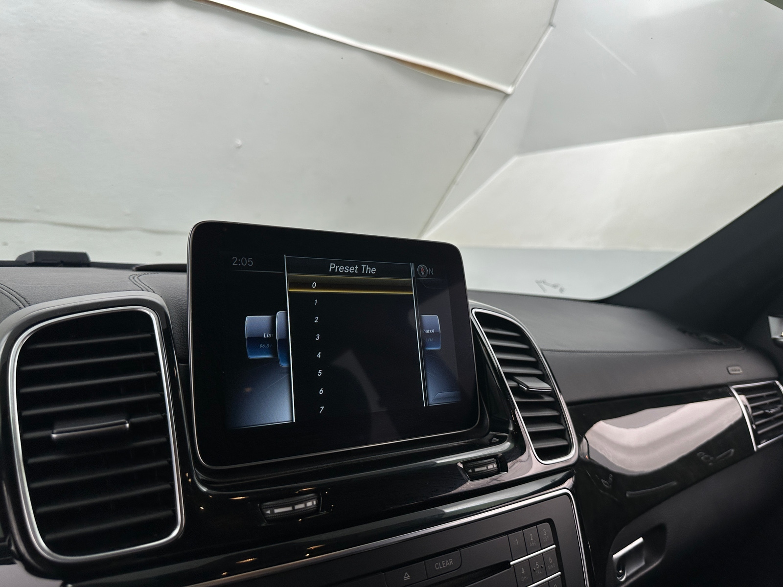 Thumbnail: 2019 Mercedes-Benz GLS - 4