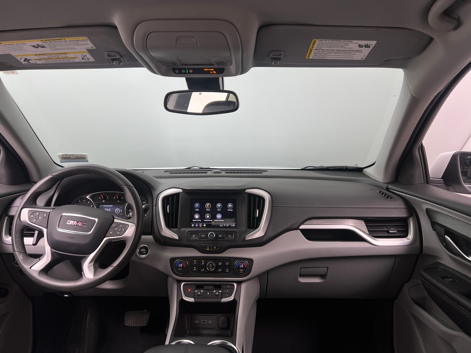 Thumbnail: 2023 GMC Terrain - 3