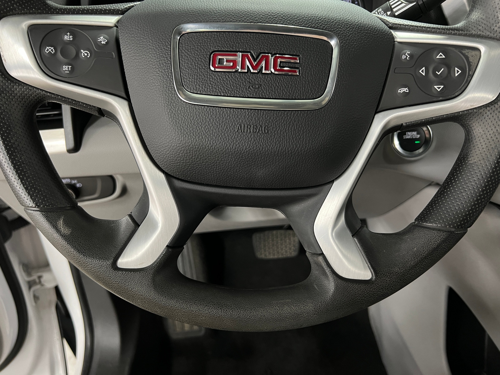Thumbnail: 2023 GMC Terrain - 5