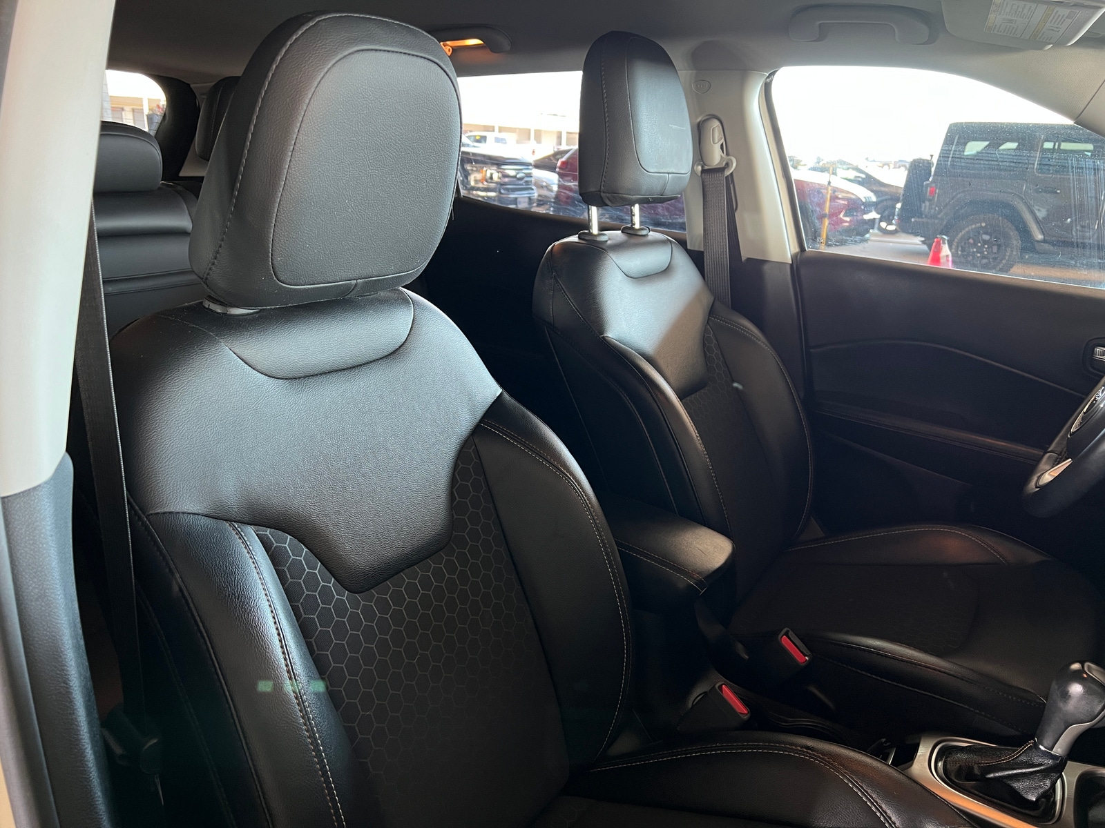 Thumbnail: 2018 Jeep Compass - 2