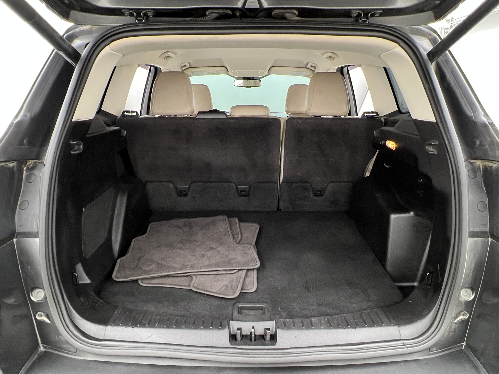 Thumbnail: 2019 Ford Escape - 6