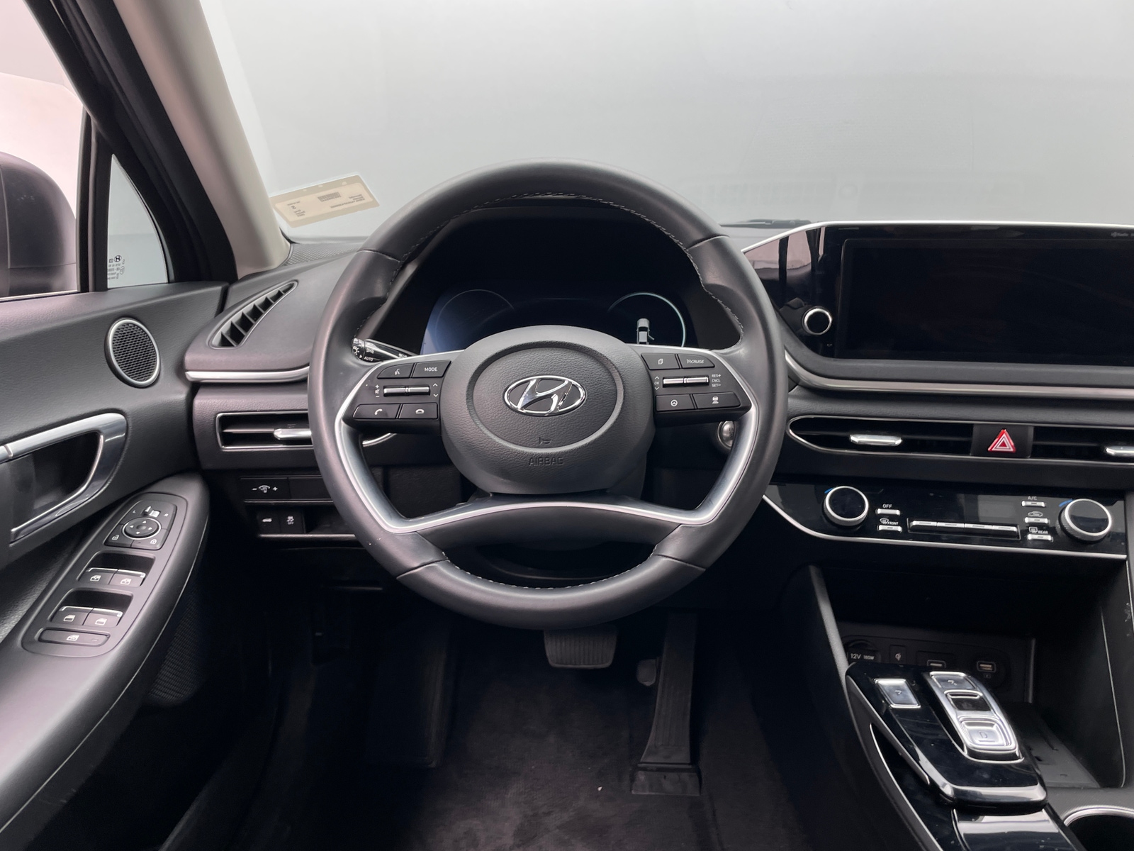 Thumbnail: 2023 Hyundai Sonata - 5