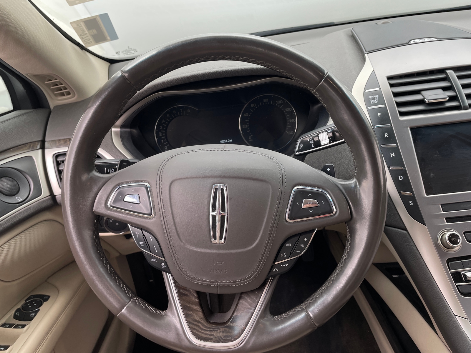 Thumbnail: 2020 Lincoln MKZ - 4