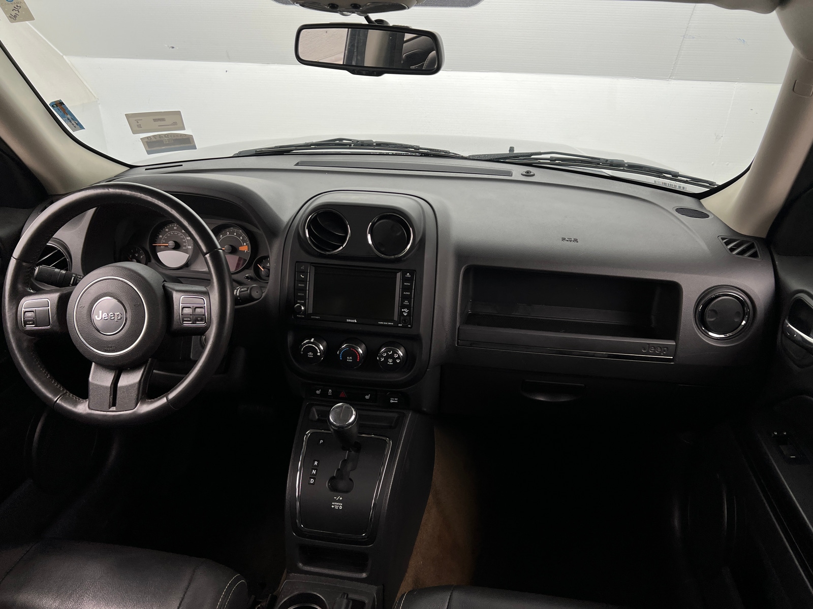 Thumbnail: 2017 Jeep Patriot - 3