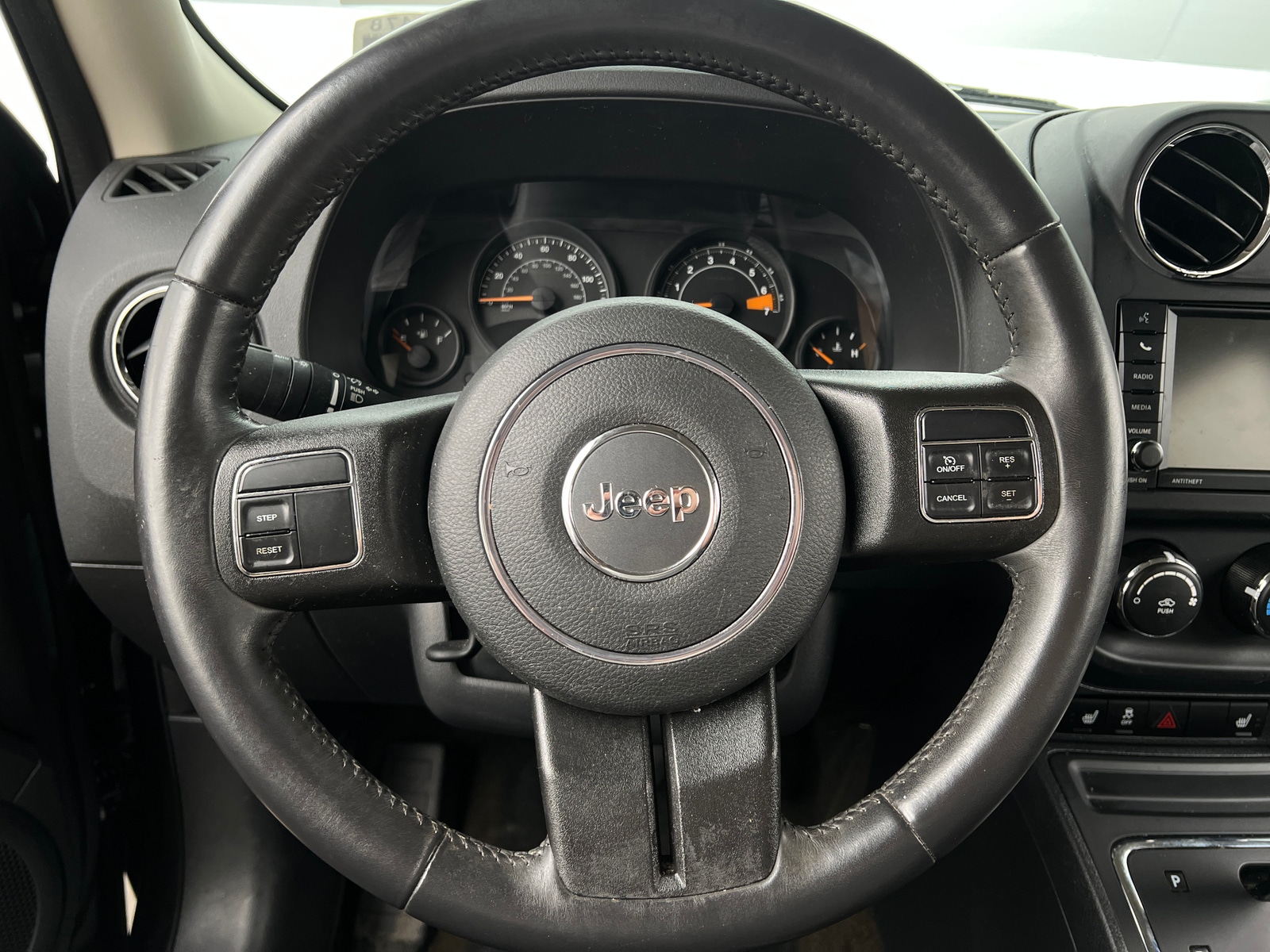 Thumbnail: 2017 Jeep Patriot - 5
