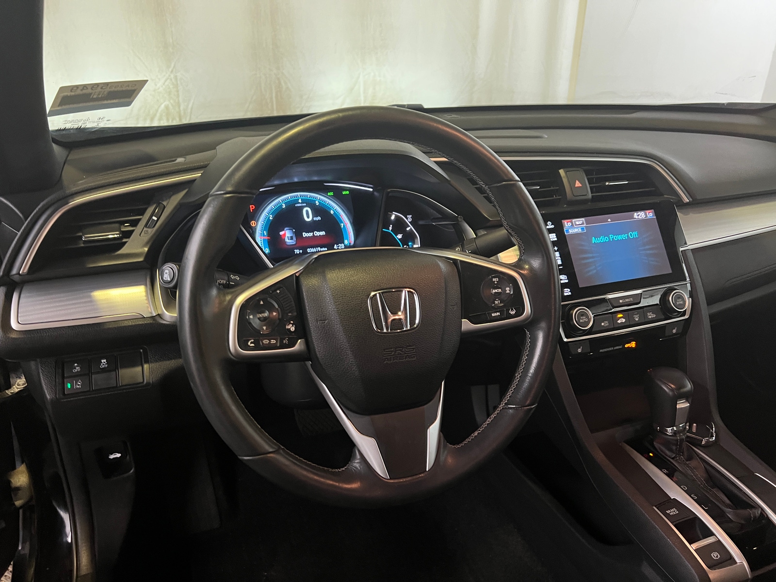 Thumbnail: 2018 Honda Civic - 3