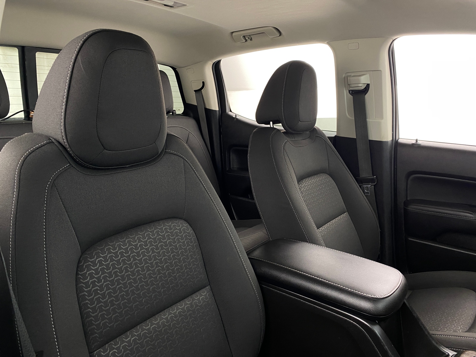 Thumbnail: 2017 GMC Canyon - 2