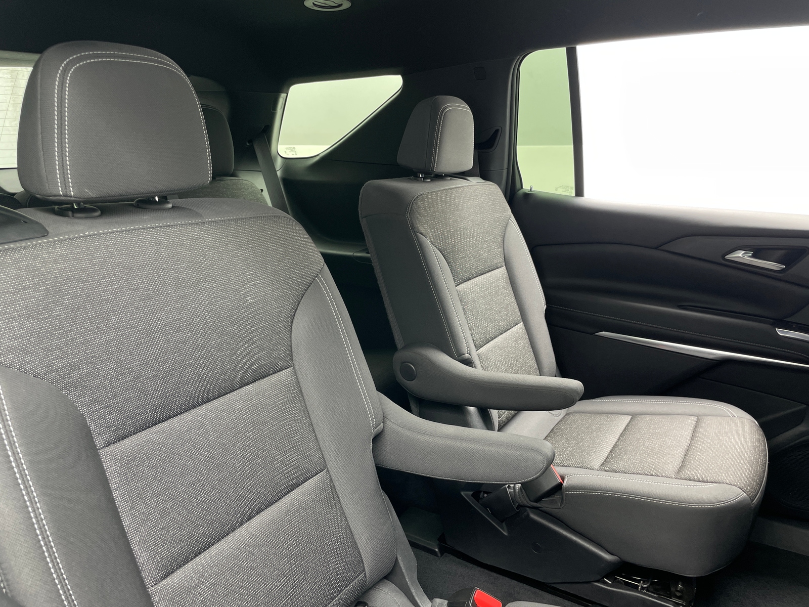 Thumbnail: 2024 Chevrolet Traverse - 6