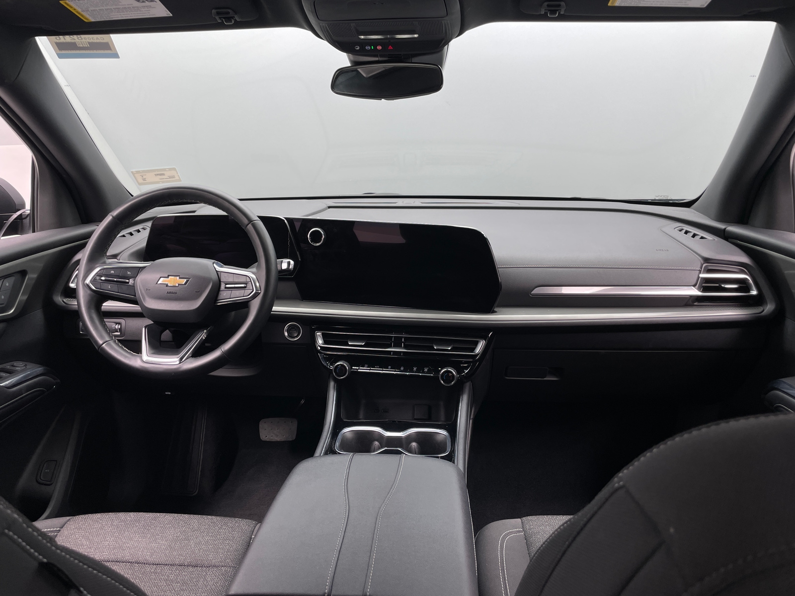 Thumbnail: 2024 Chevrolet Traverse - 3
