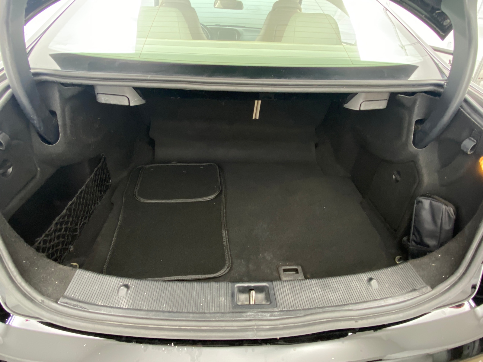 Thumbnail: 2014 Mercedes-Benz E-Class - 4