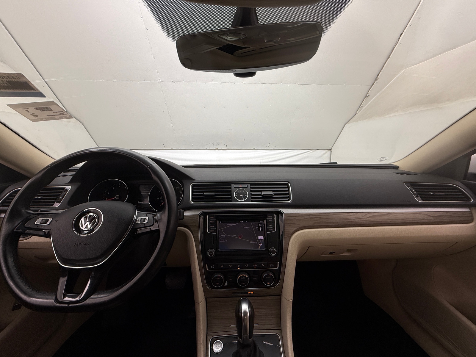 Thumbnail: 2017 Volkswagen Passat - 2