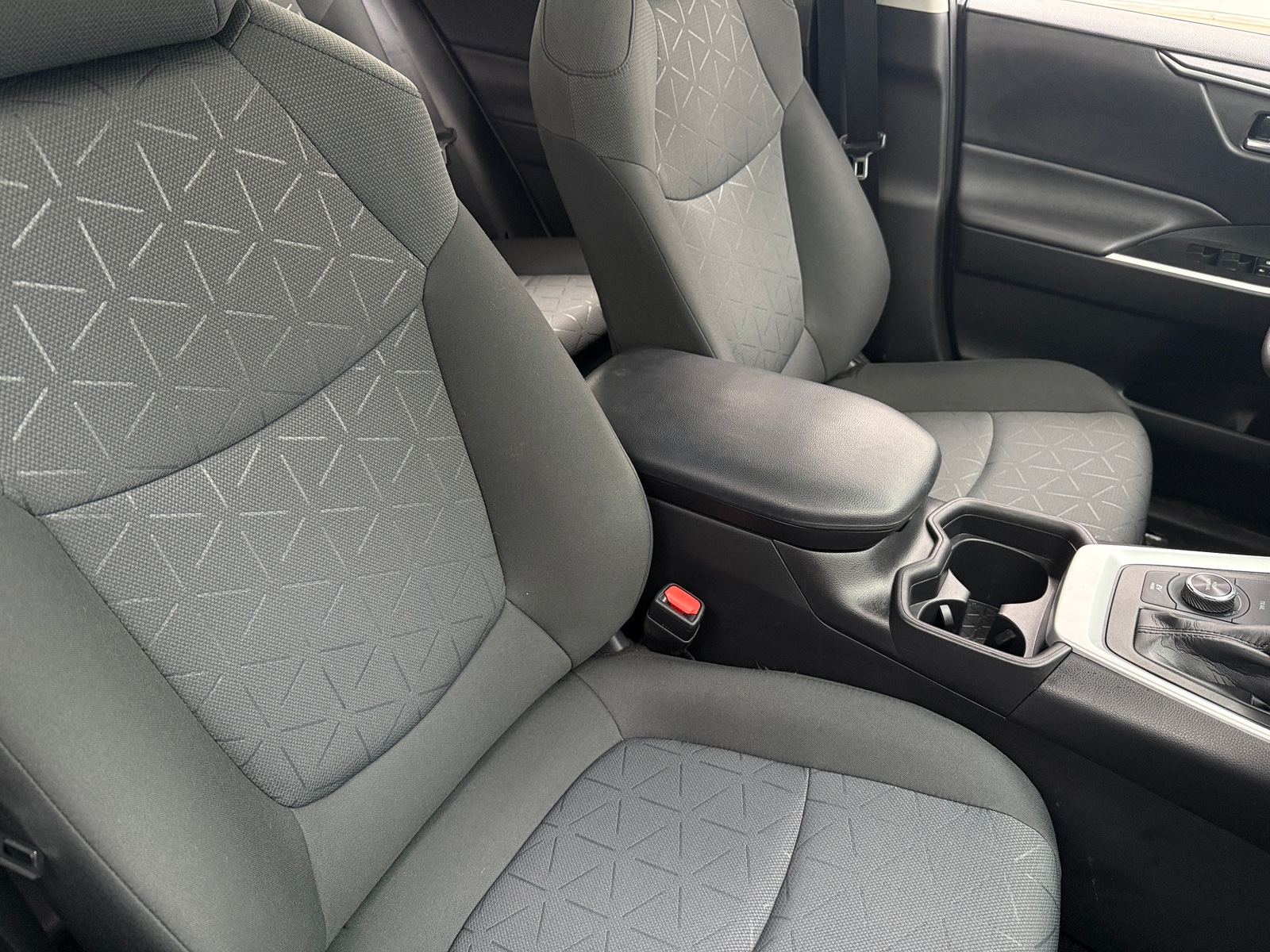 Thumbnail: 2021 Toyota RAV4 - 2