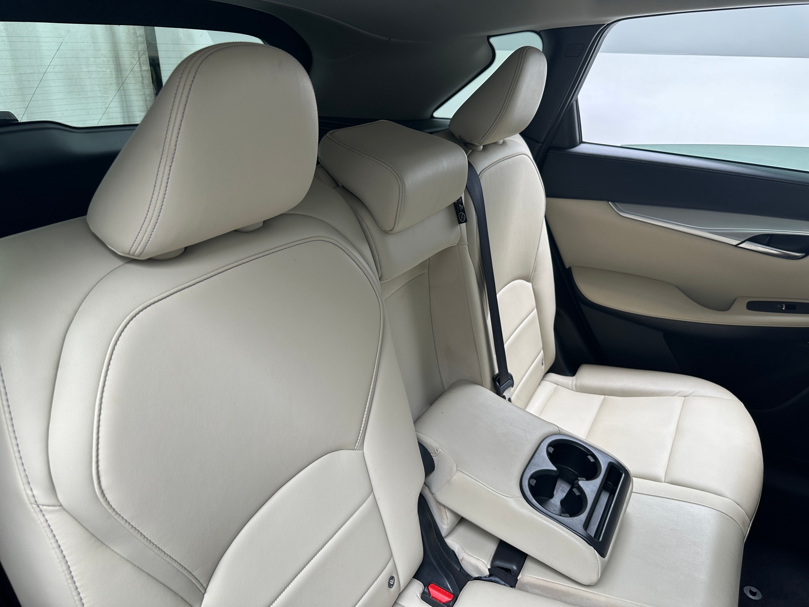 Thumbnail: 2019 INFINITI QX50 - 5