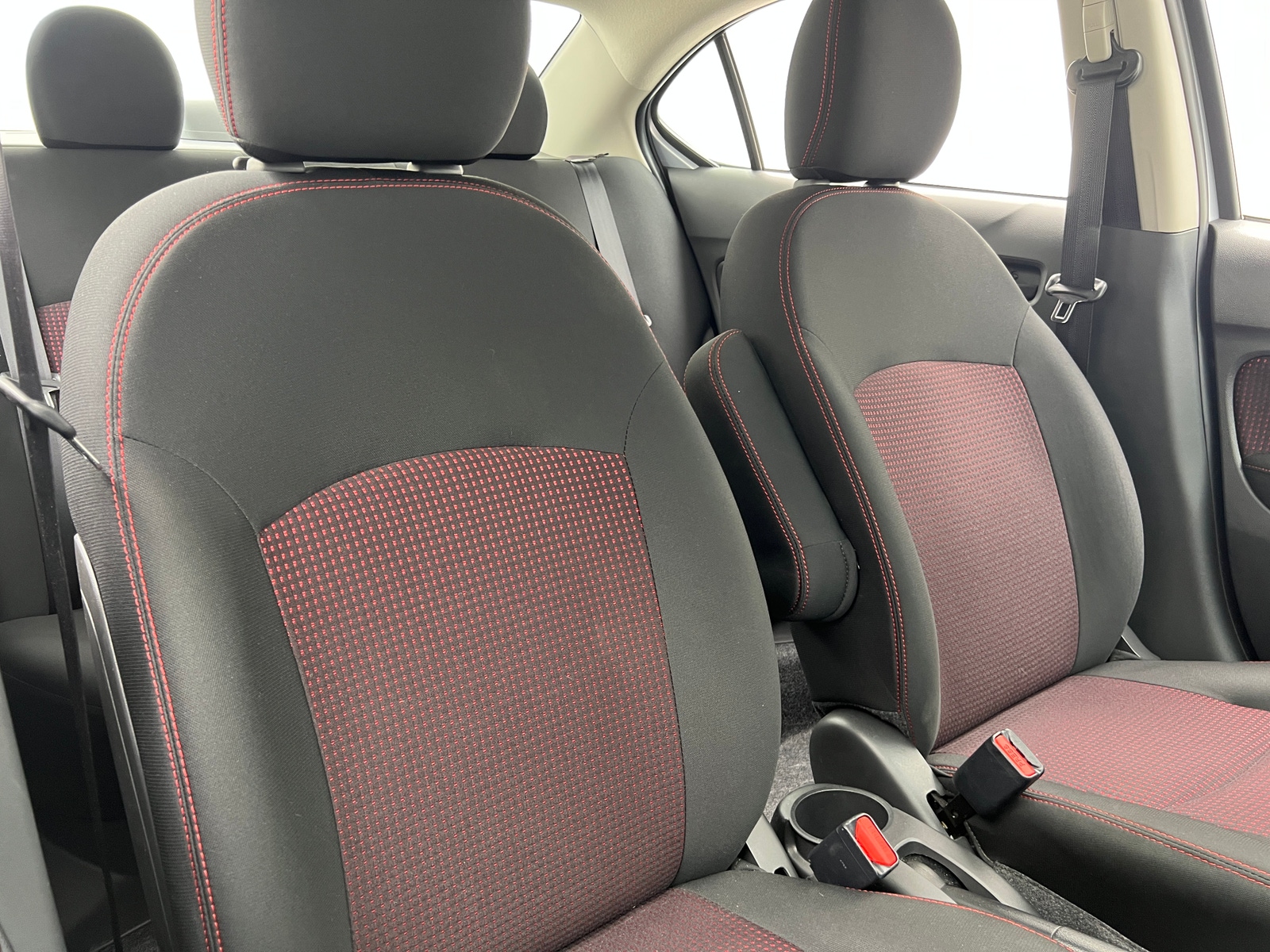 Thumbnail: 2024 Mitsubishi Mirage G4 - 2