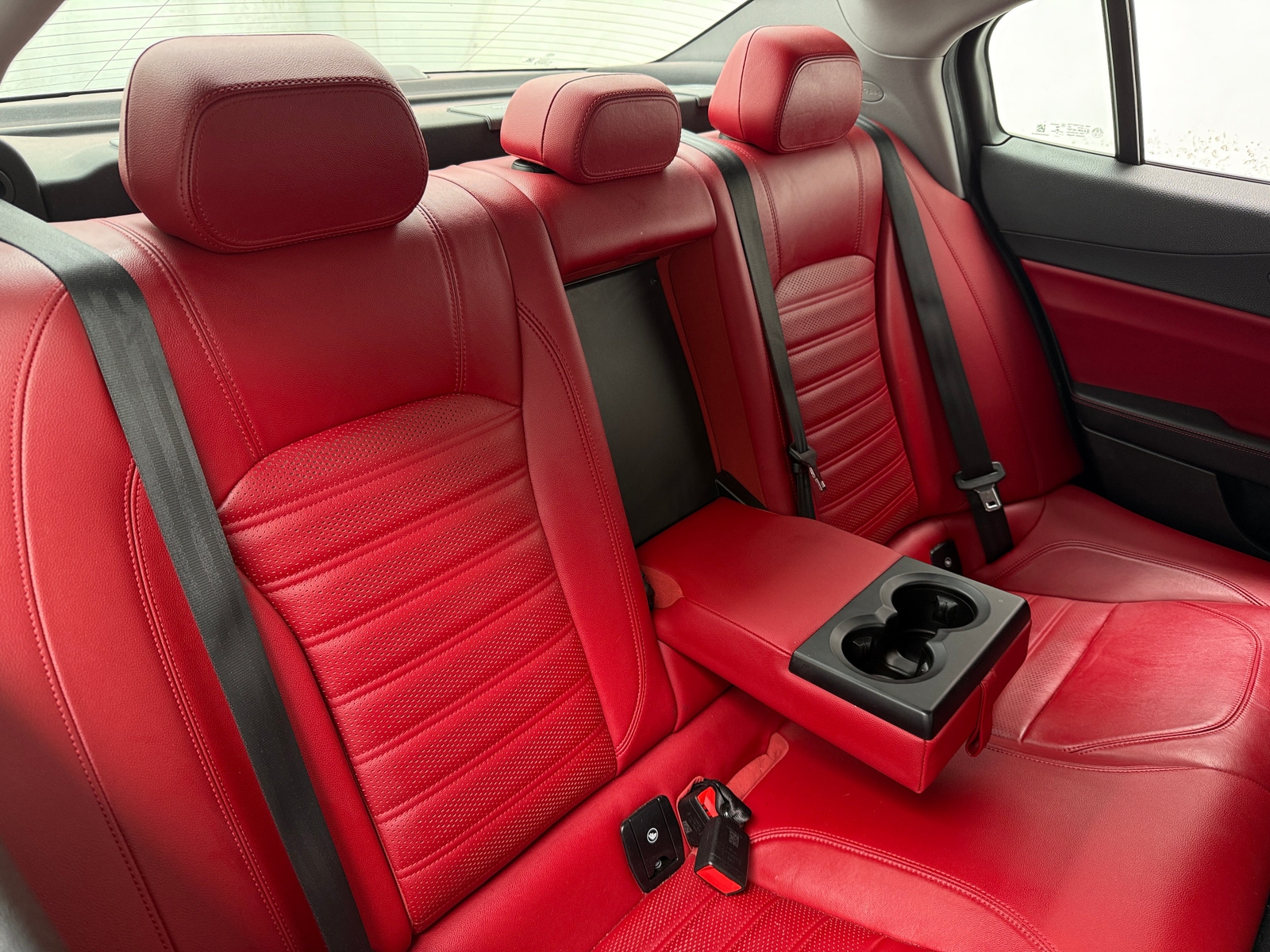 Thumbnail: 2019 Alfa Romeo Giulia - 5