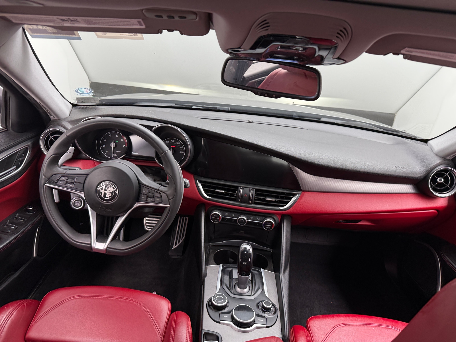 Thumbnail: 2019 Alfa Romeo Giulia - 2
