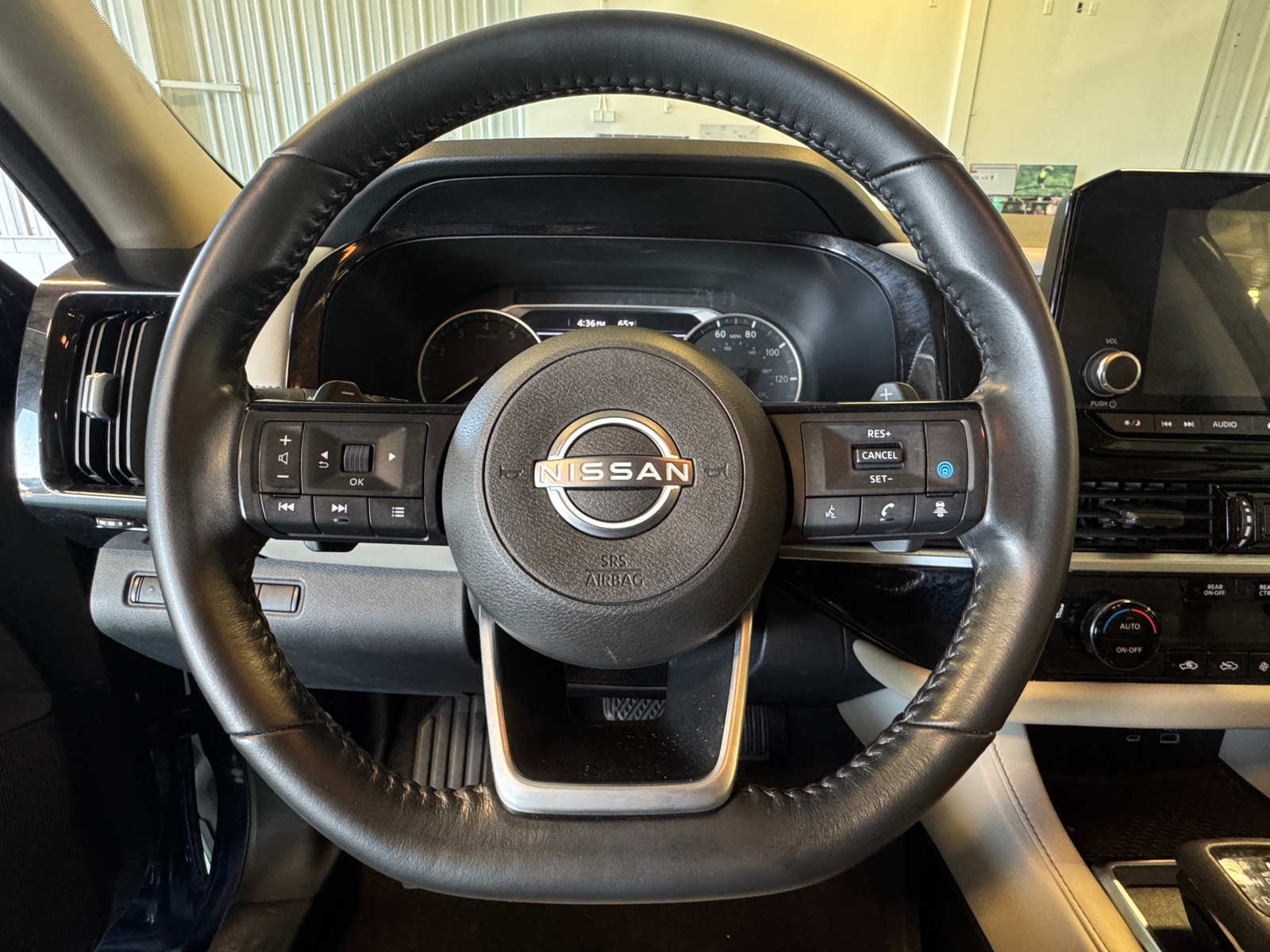 Thumbnail: 2022 Nissan Pathfinder - 5