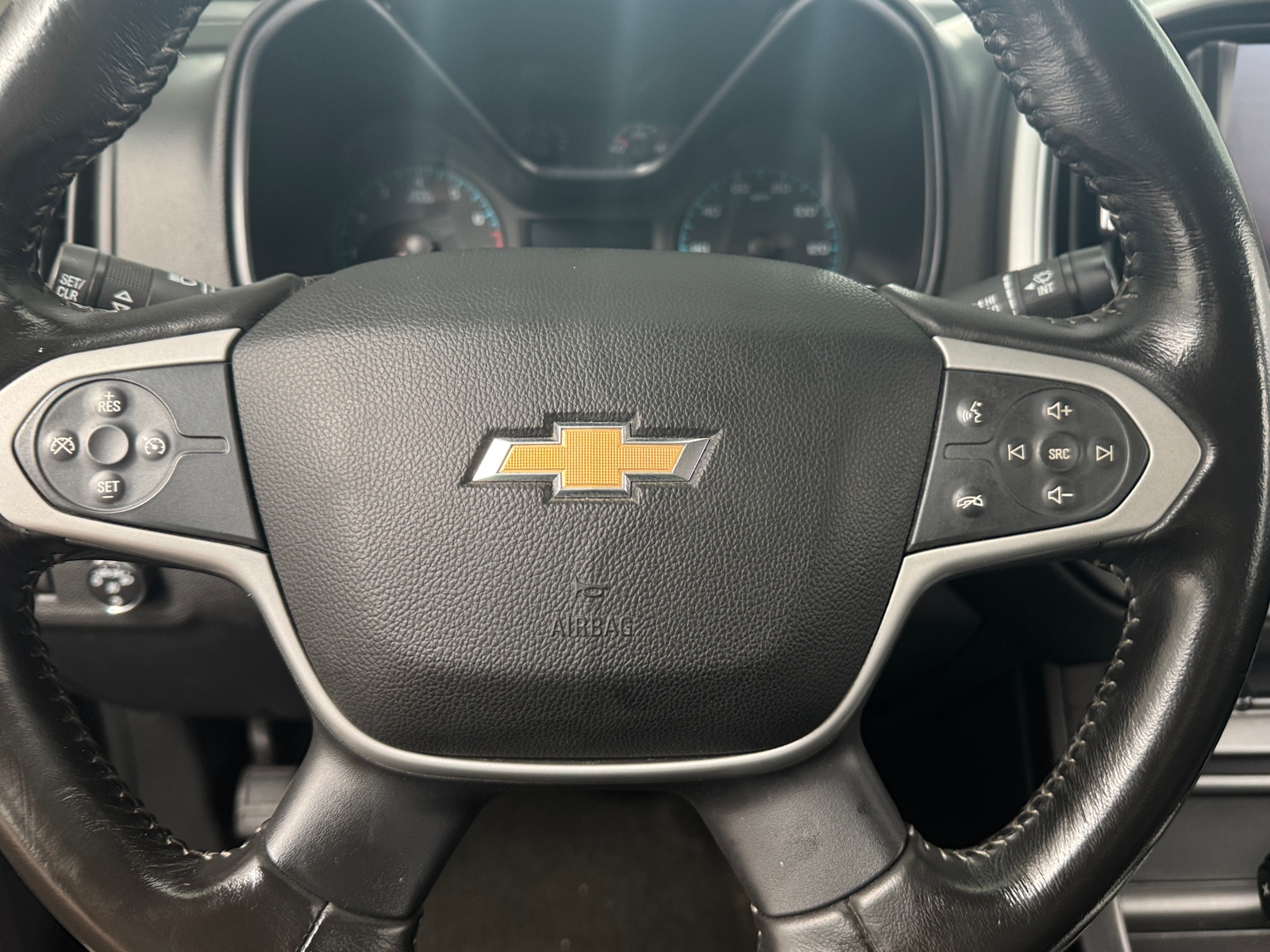 Thumbnail: 2015 Chevrolet Colorado - 5