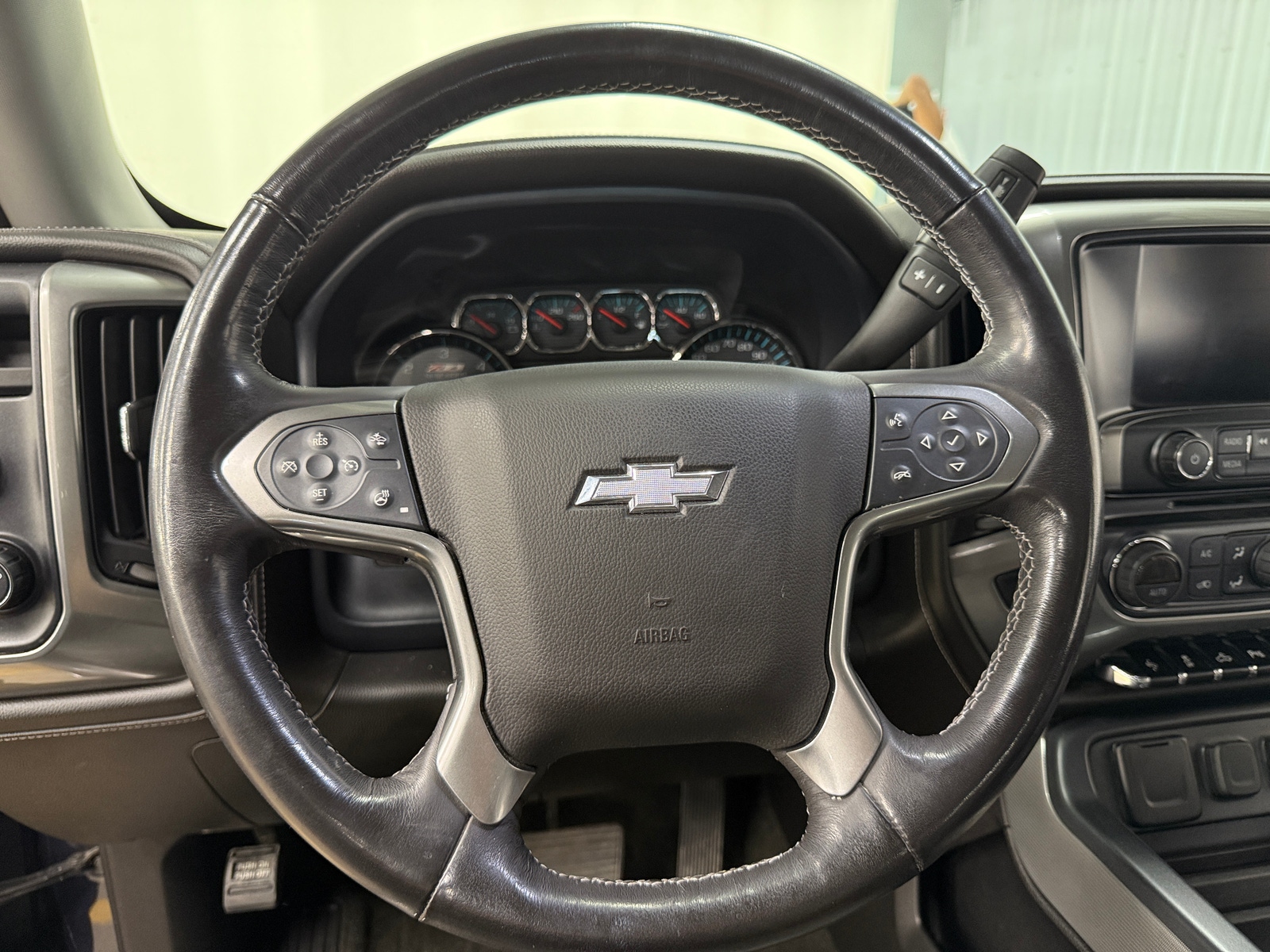 Thumbnail: 2018 Chevrolet Silverado 1500 - 4