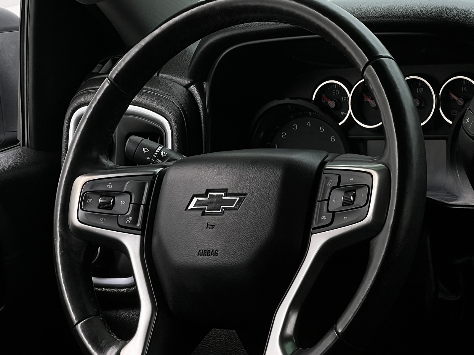 Thumbnail: 2019 Chevrolet Silverado 1500 - 5