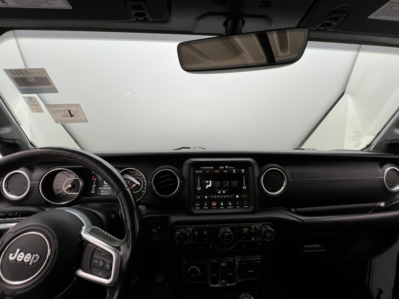 Thumbnail: 2019 Jeep Wrangler - 3