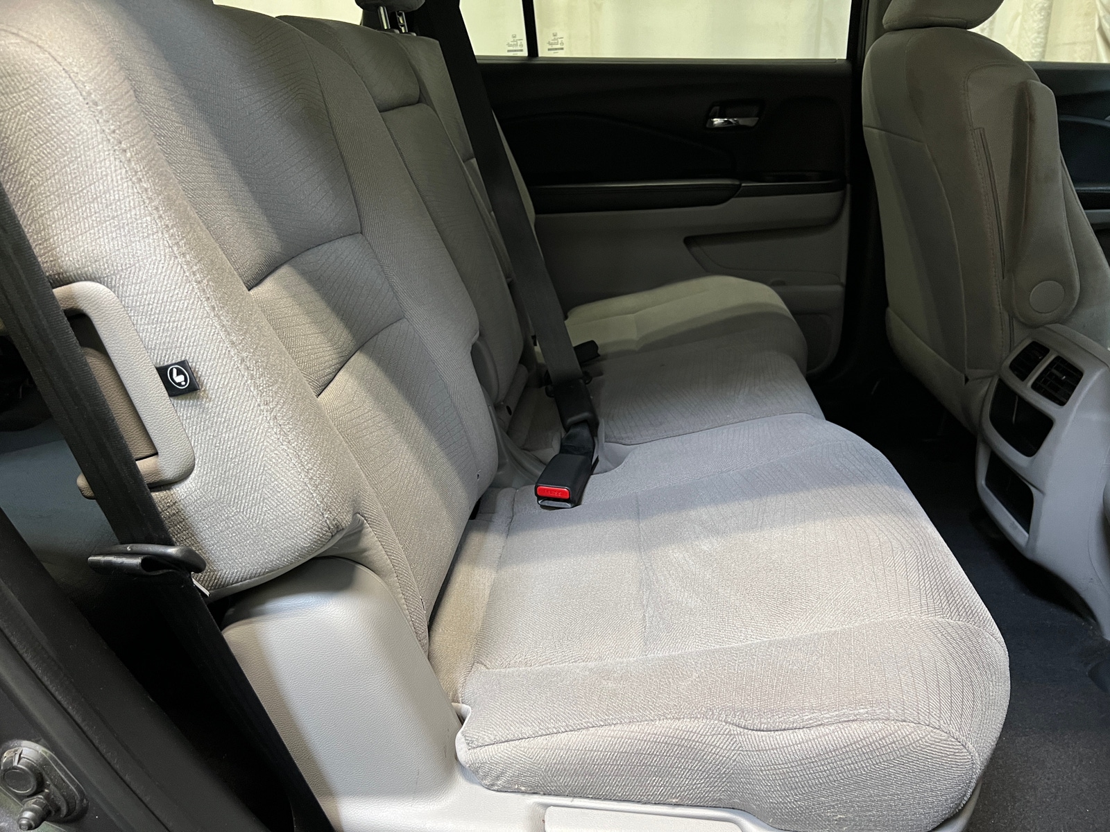 Thumbnail: 2017 Honda Pilot - 6