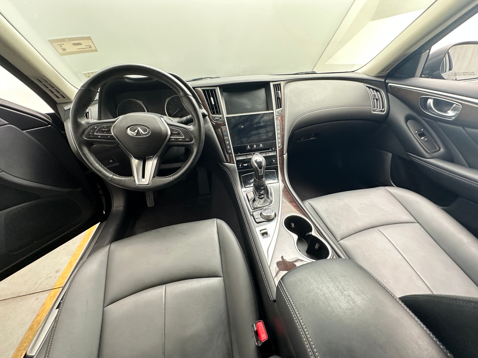 Thumbnail: 2019 INFINITI Q50 - 2