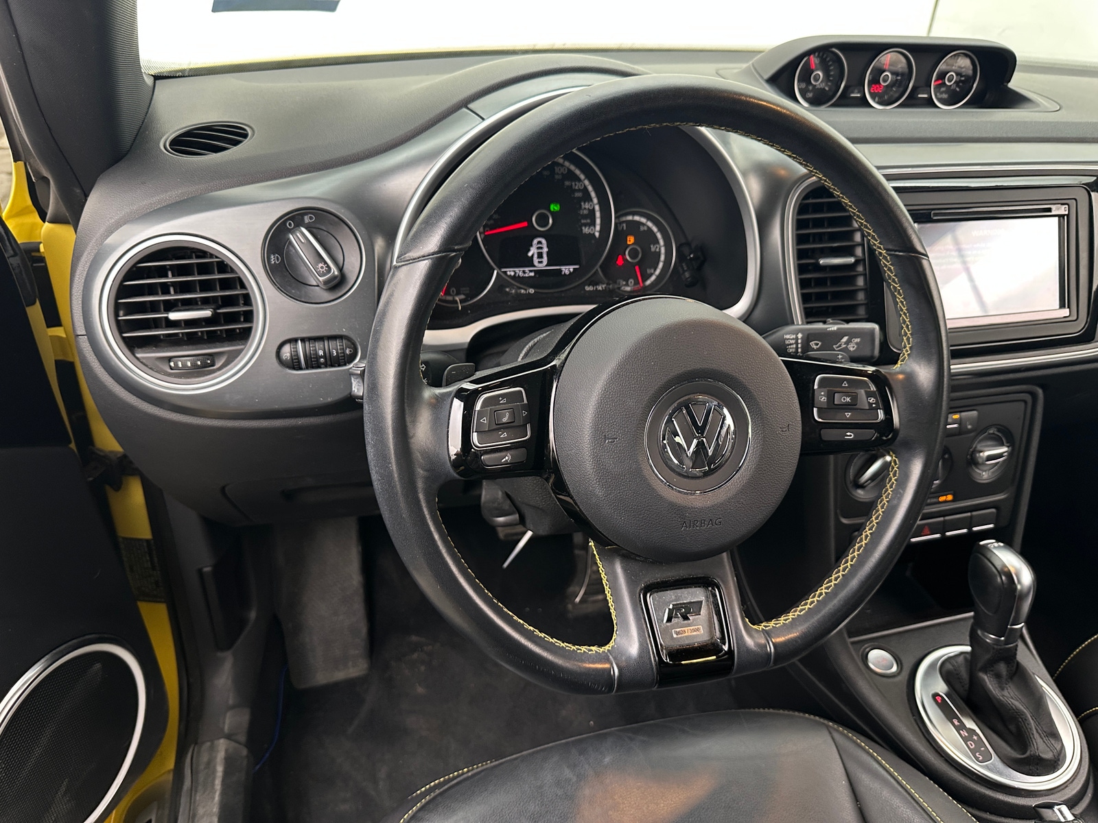 Thumbnail: 2014 Volkswagen Beetle - 5