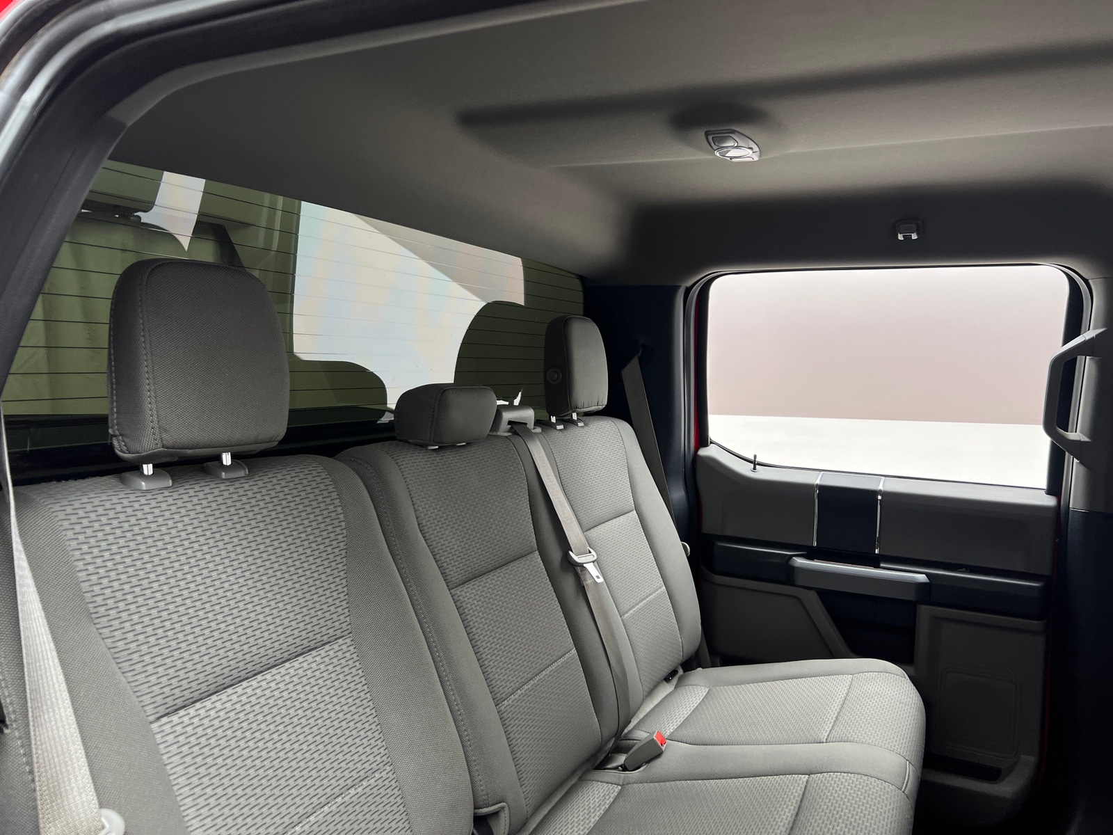 Thumbnail: 2019 Ford Econoline - 6