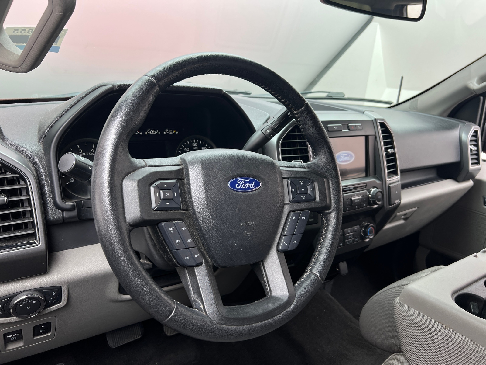 Thumbnail: 2019 Ford Econoline - 5