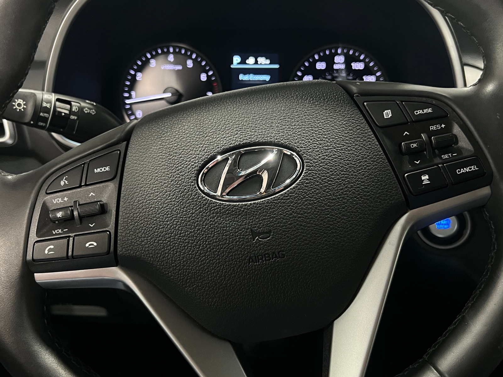 Thumbnail: 2020 Hyundai Tucson - 4