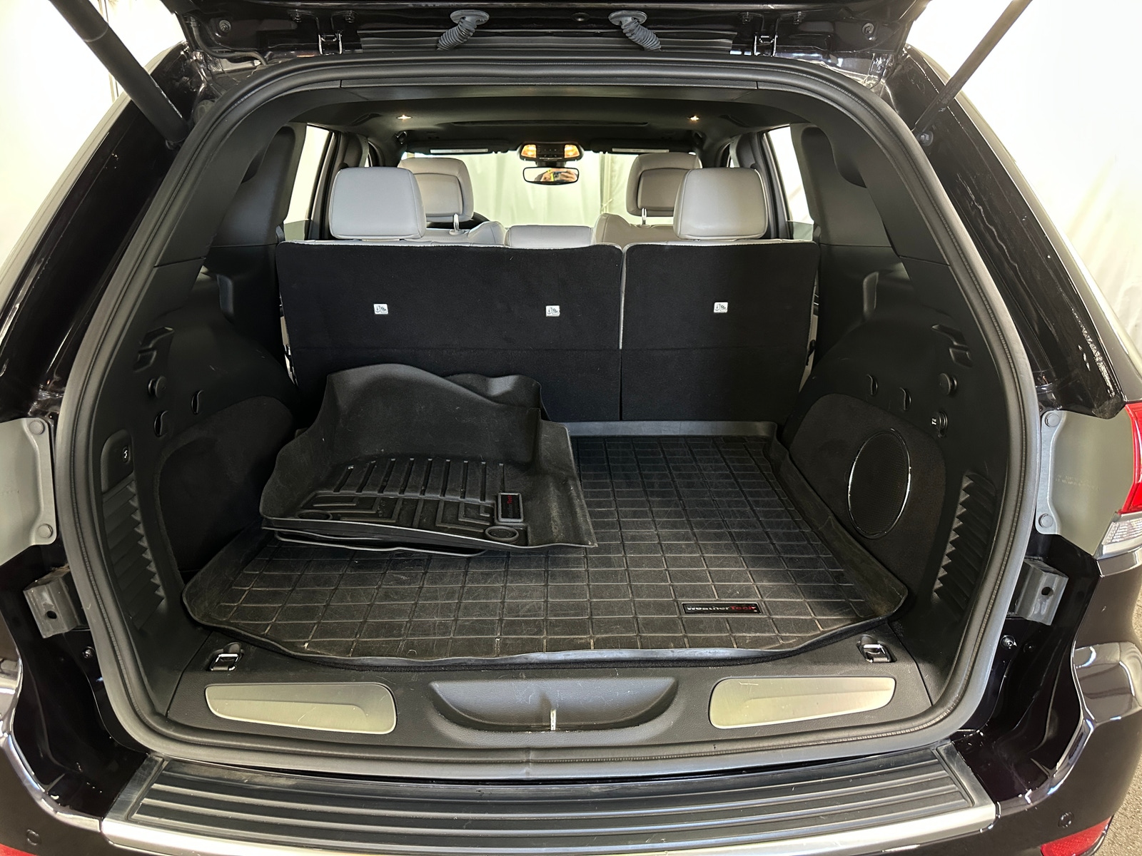 Thumbnail: 2018 Jeep Grand Cherokee - 6