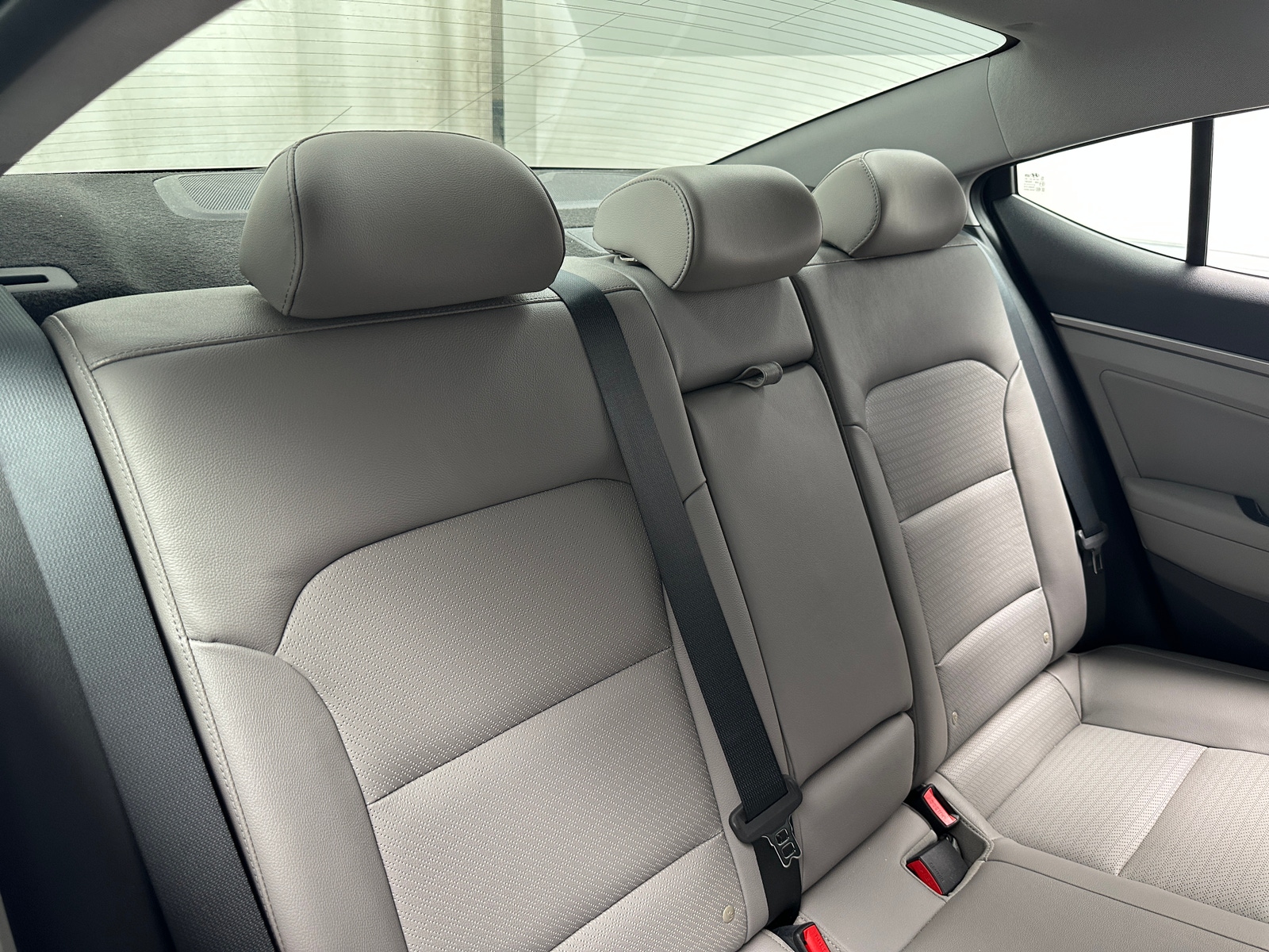 Thumbnail: 2017 Hyundai Elantra - 5