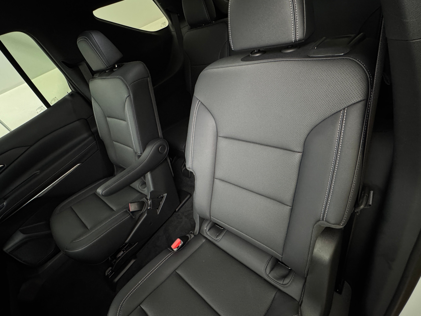 Thumbnail: 2024 Chevrolet Traverse - 6