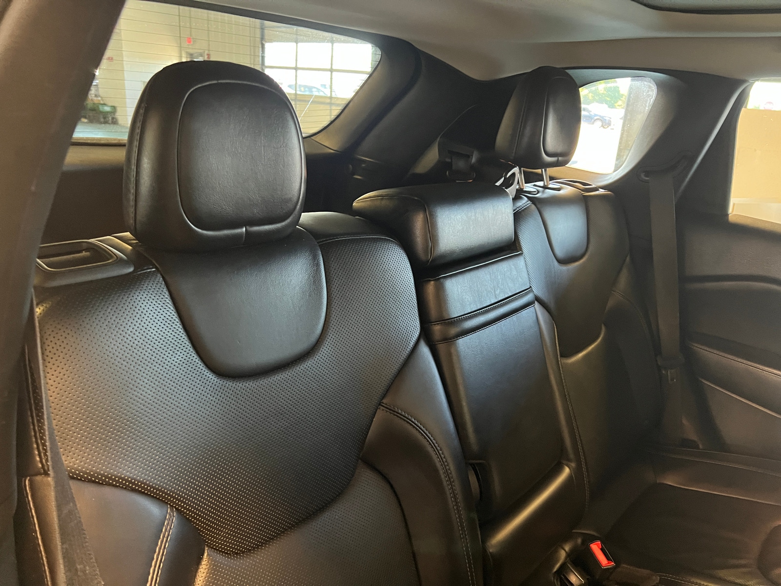 Thumbnail: 2019 Jeep Cherokee - 5