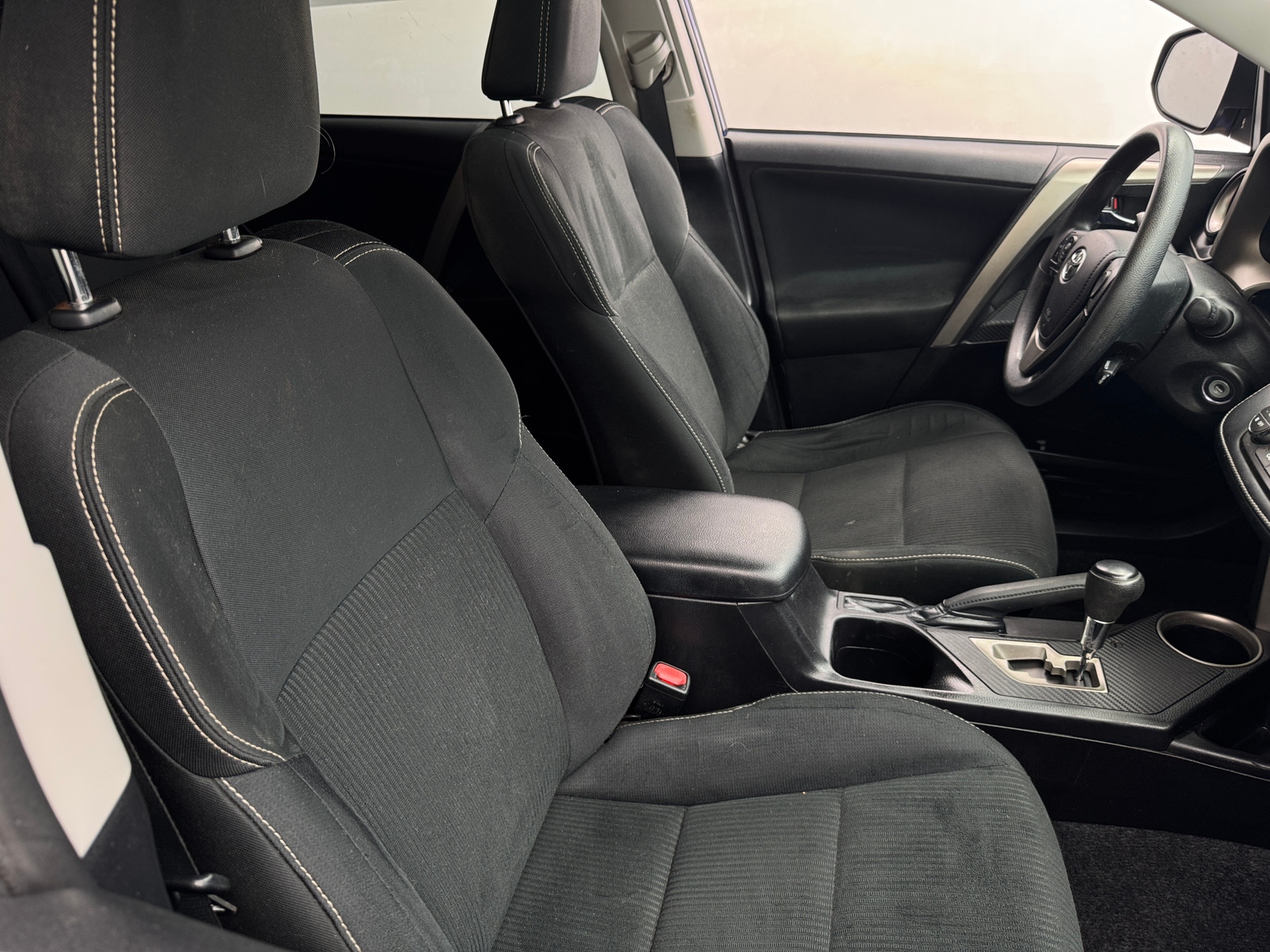Thumbnail: 2014 Toyota RAV4 - 2