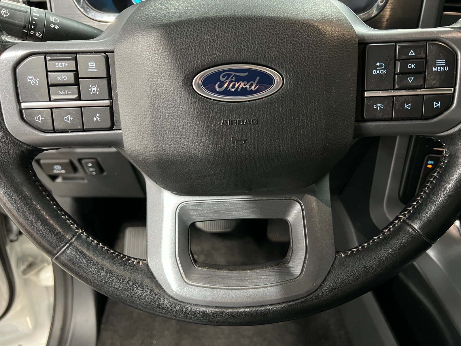 Thumbnail: 2023 Ford Econoline - 4