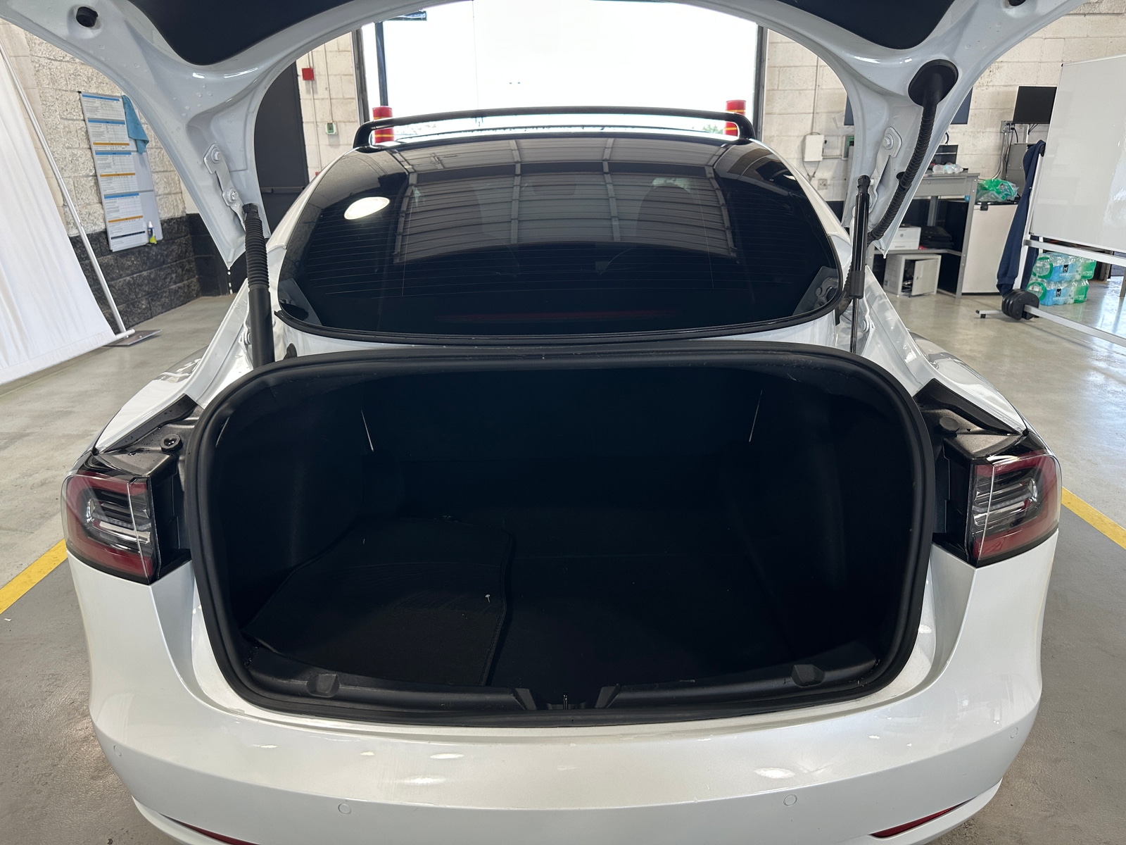 Thumbnail: 2021 Tesla Model 3 - 5