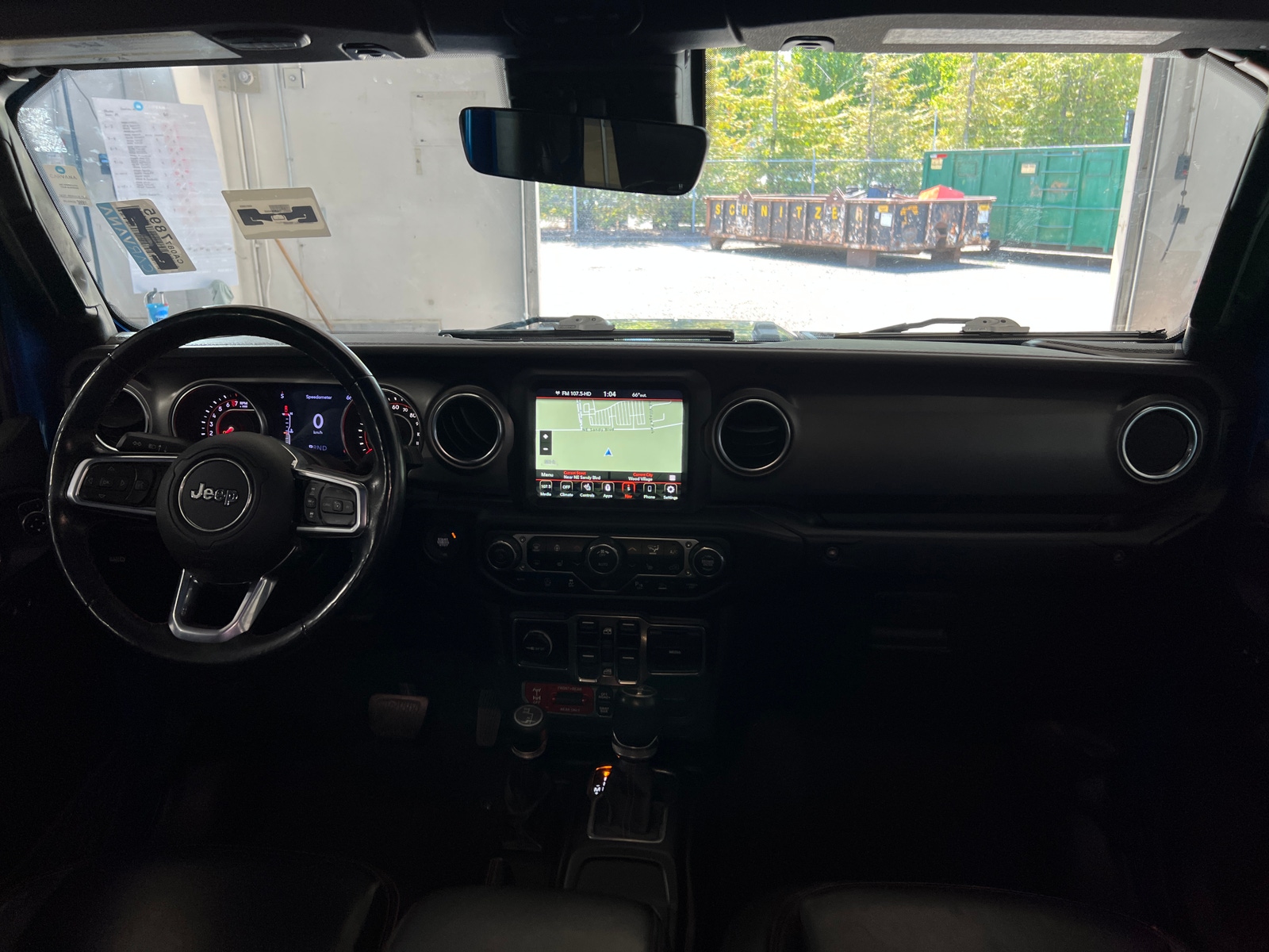 Thumbnail: 2020 Jeep Gladiator - 3