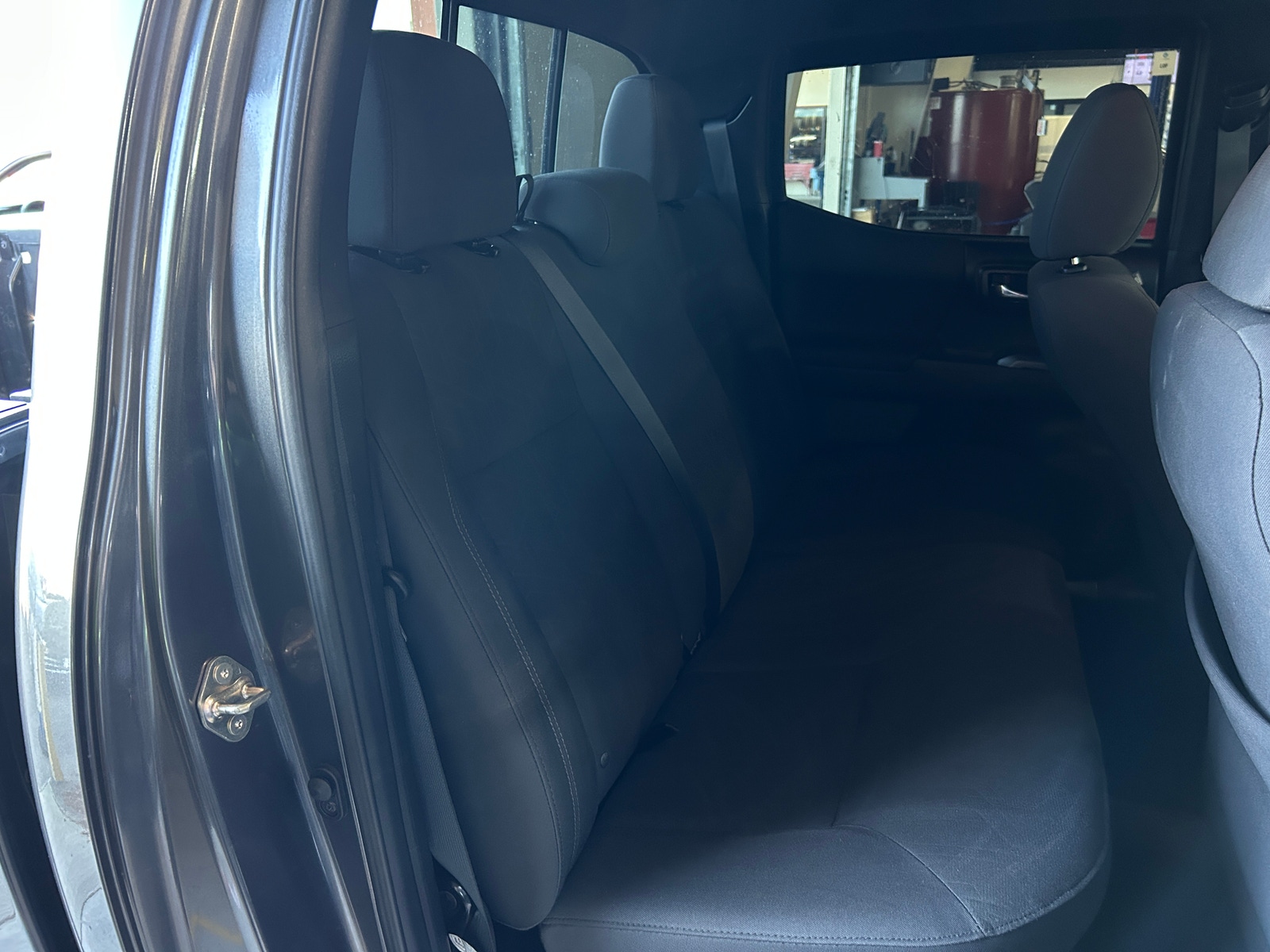 Thumbnail: 2019 Toyota Tacoma - 6