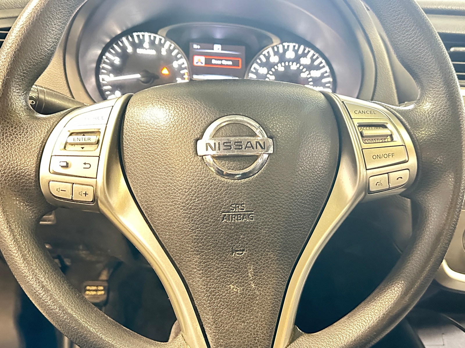 Thumbnail: 2016 Nissan Altima - 5