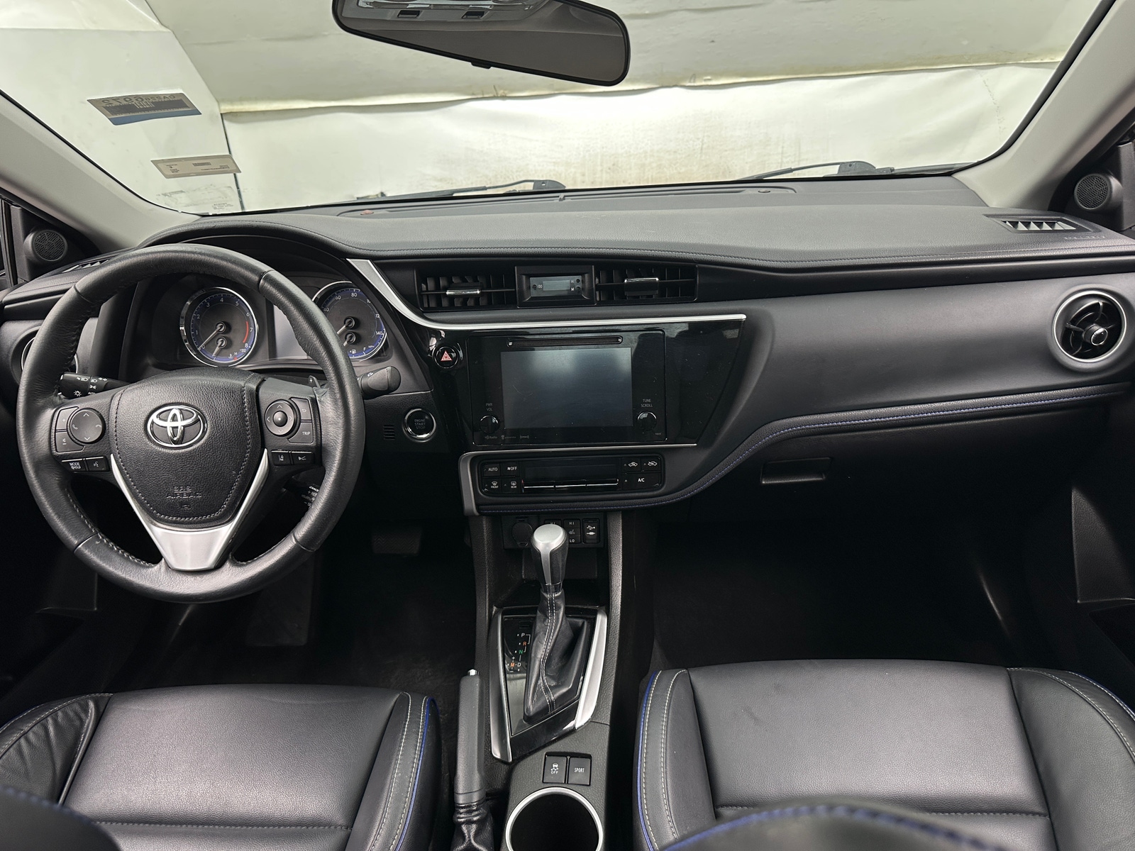 Thumbnail: 2018 Toyota Corolla - 2
